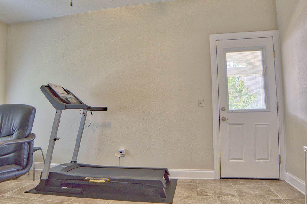 6455 Laramie Circle