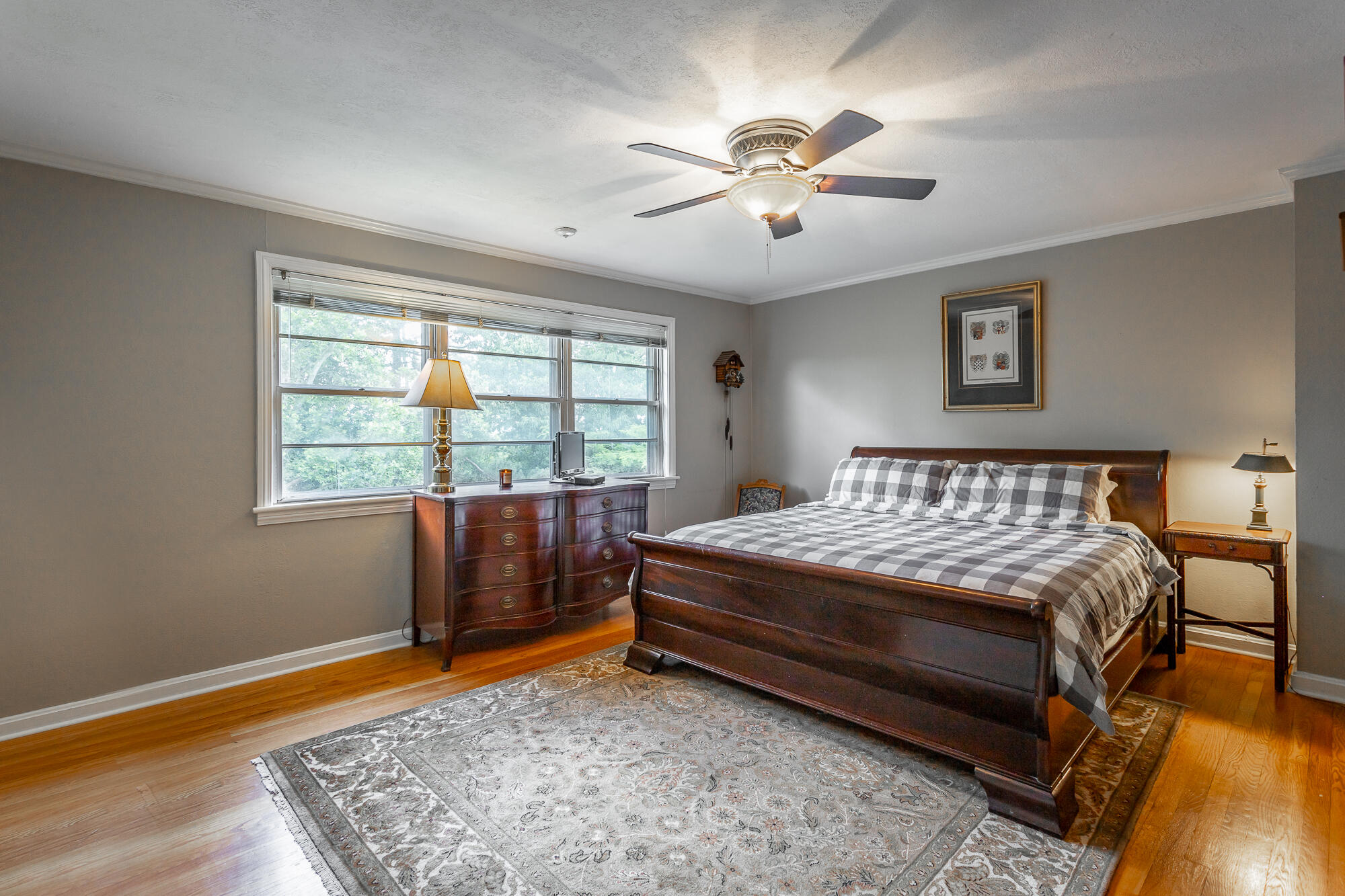1834 Skyline Drive