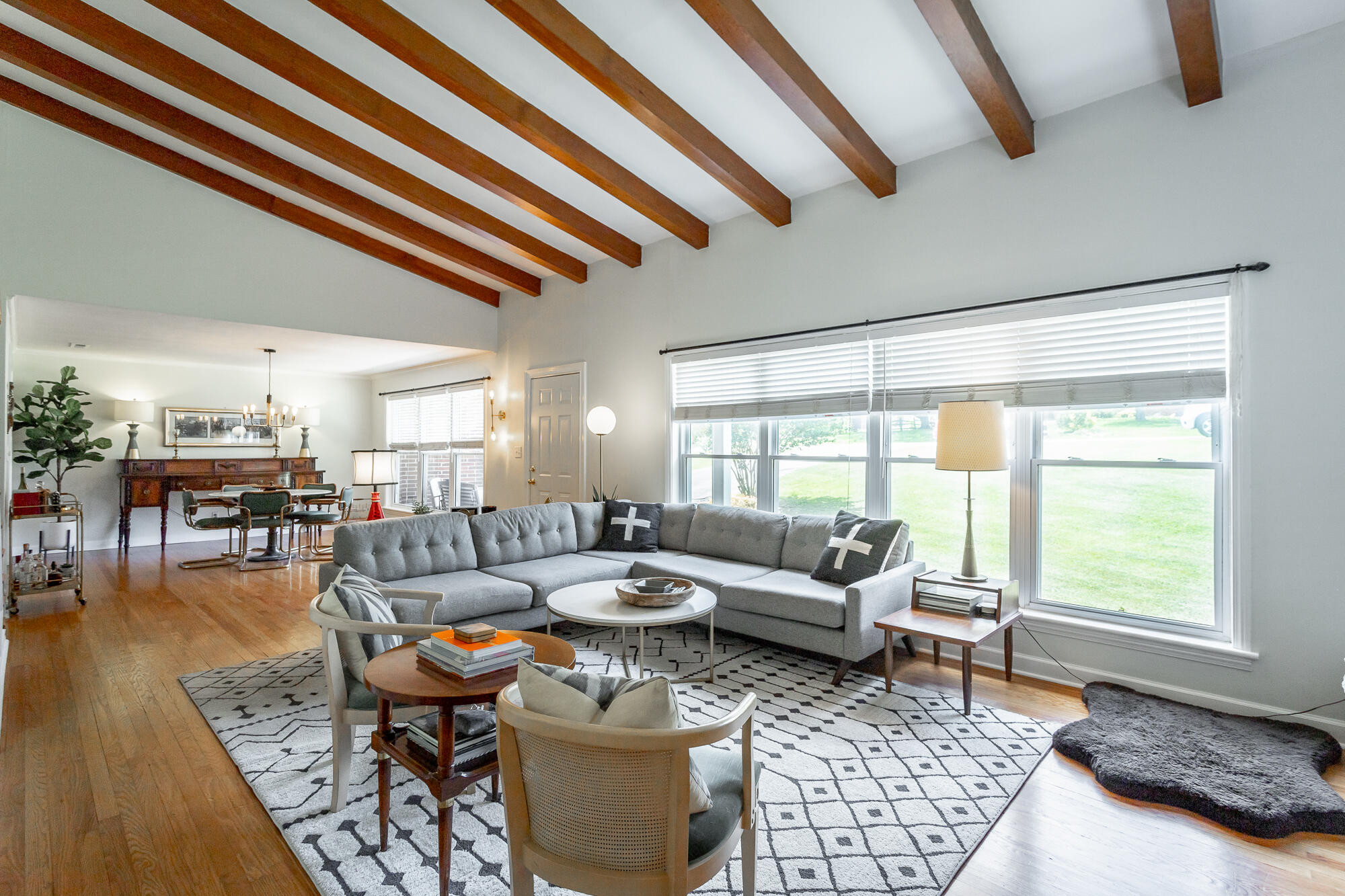 1834 Skyline Drive