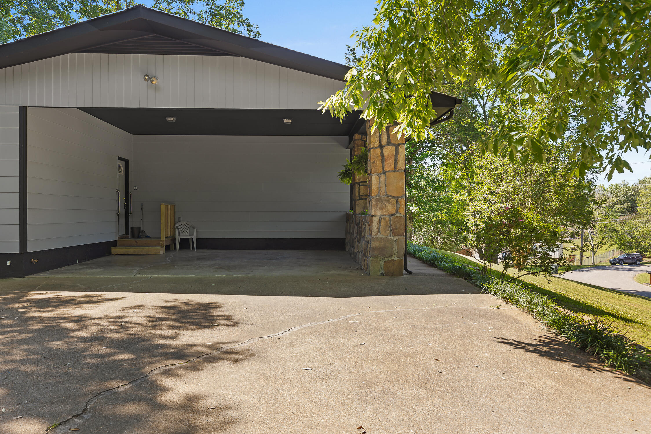 3430 Franklin Drive