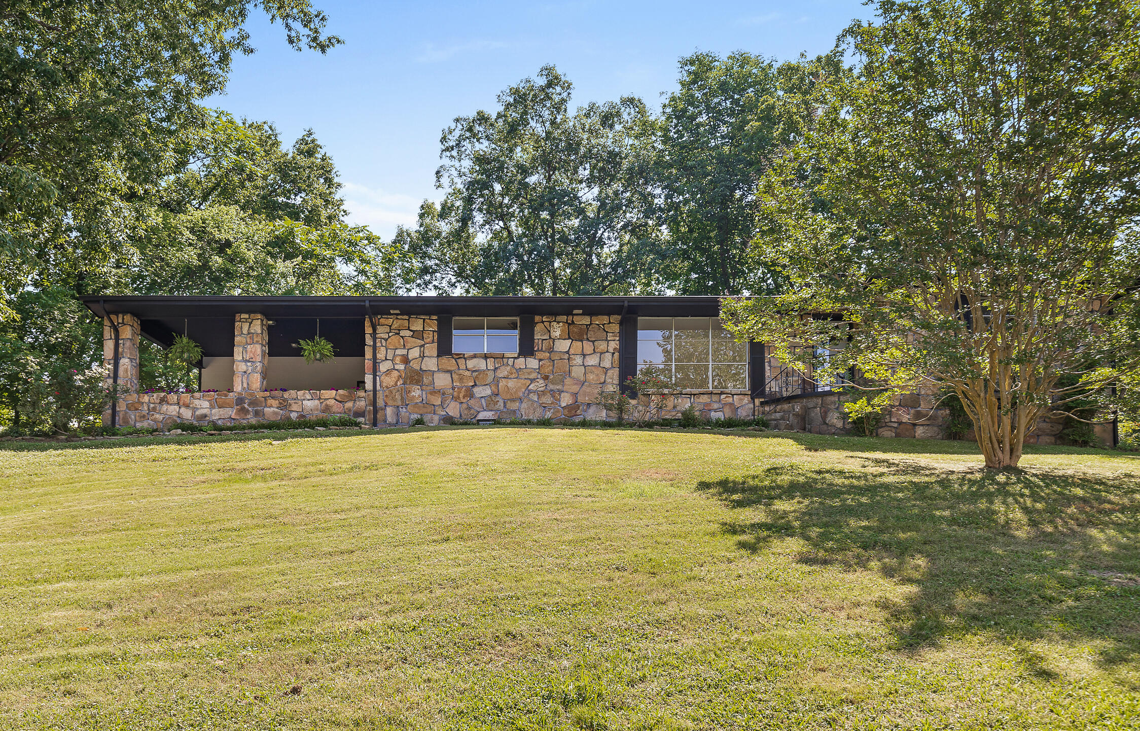 3430 Franklin Drive