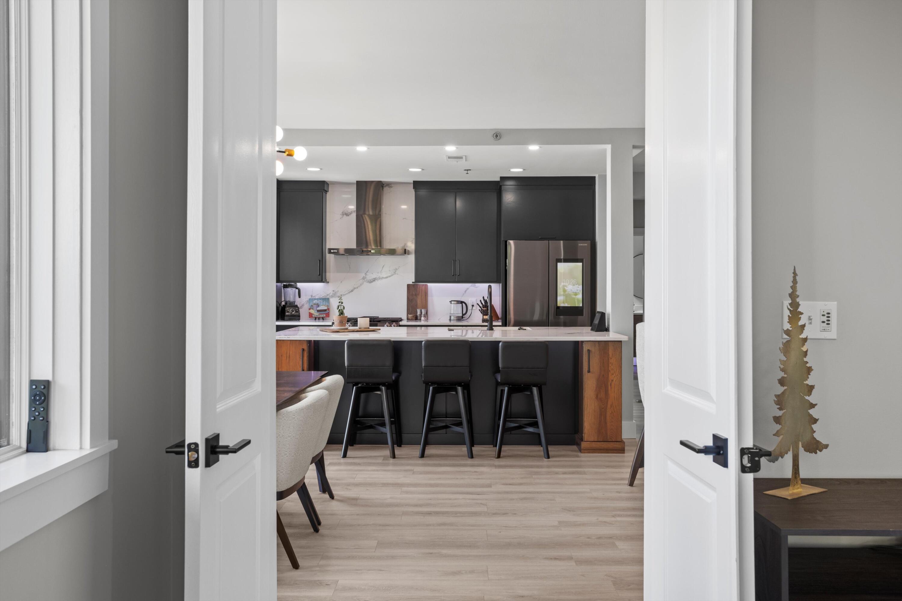 200 Manufacturers Road, Apt 216