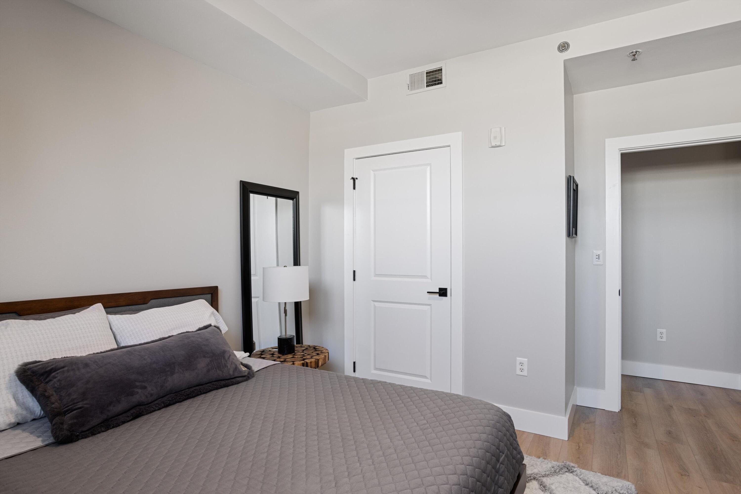 200 Manufacturers Road, Apt 216