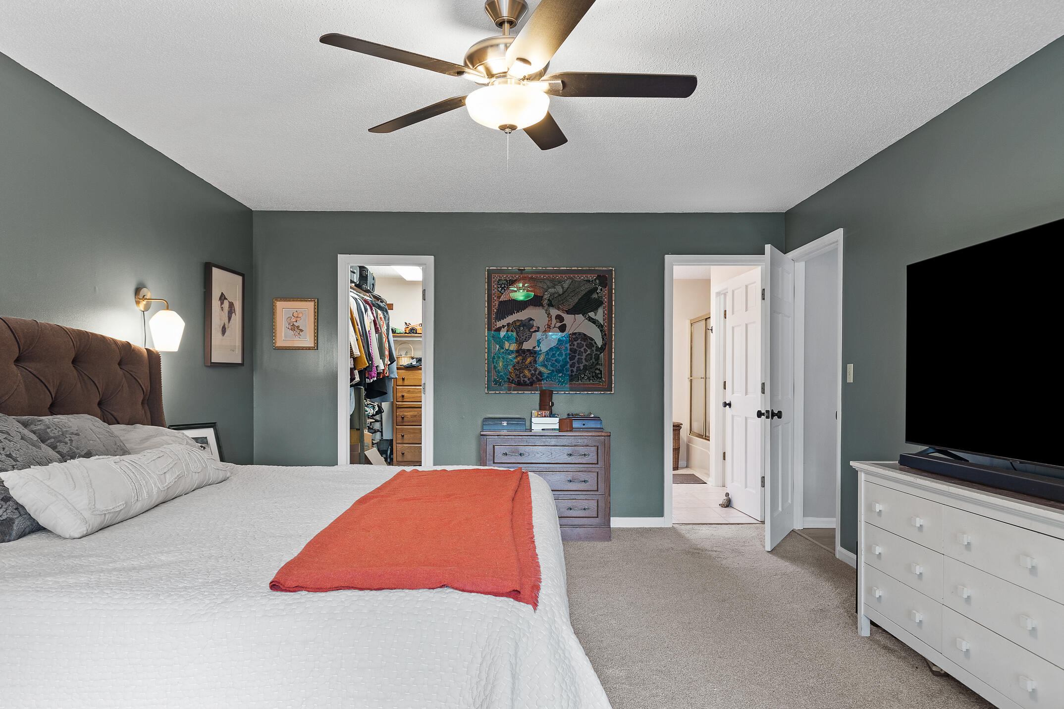 5424 Woody Trail