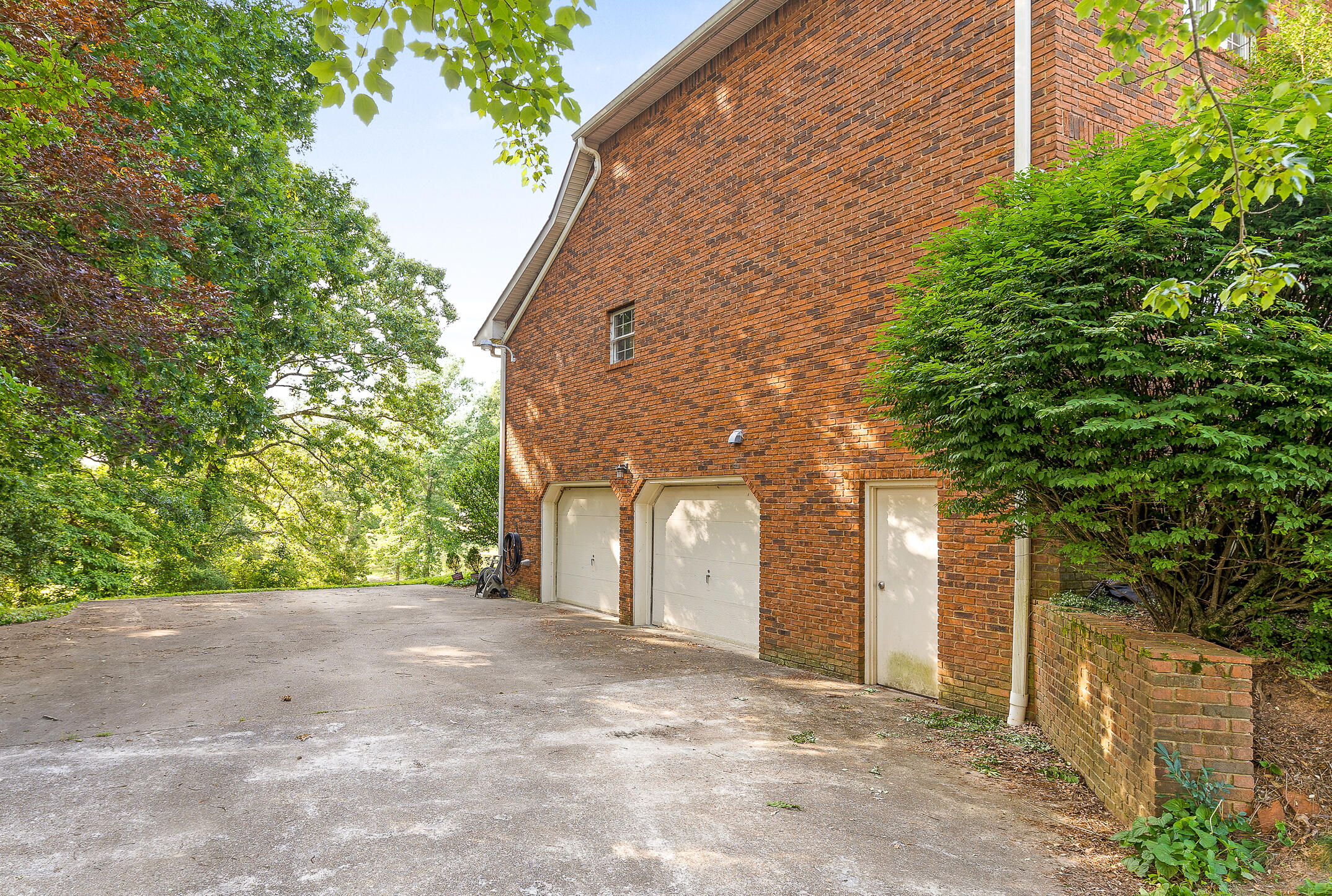 5424 Woody Trail