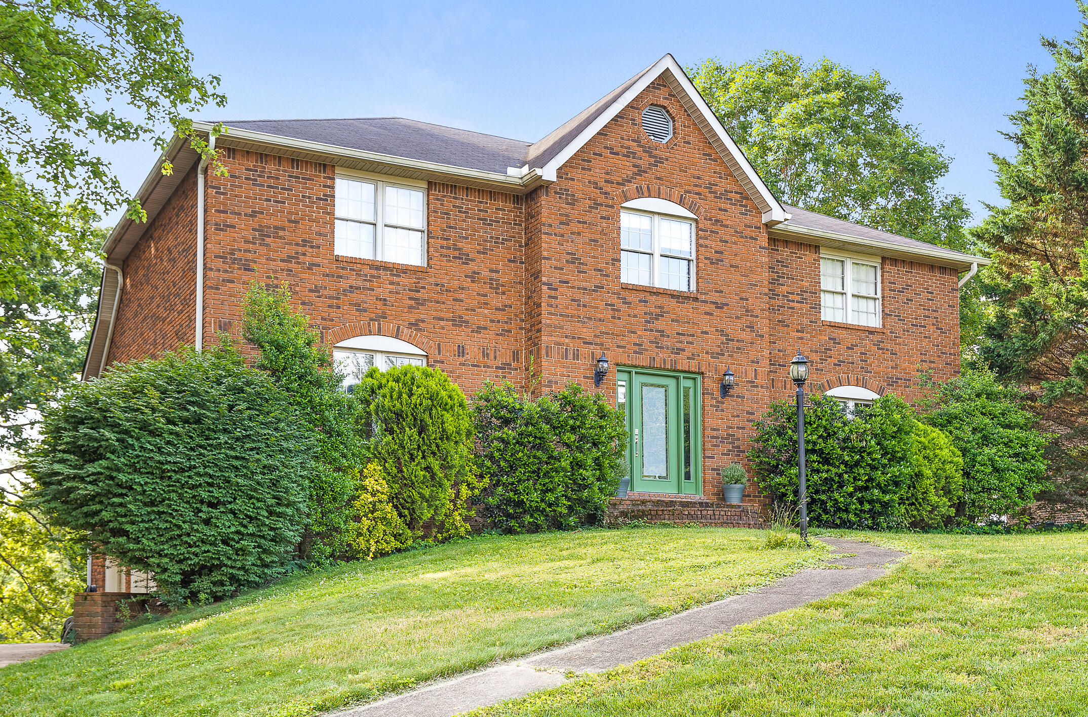 5424 Woody Trail
