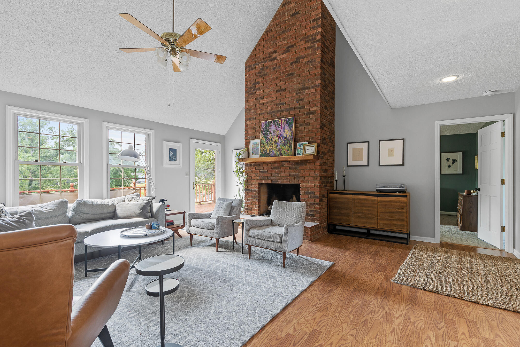 5424 Woody Trail