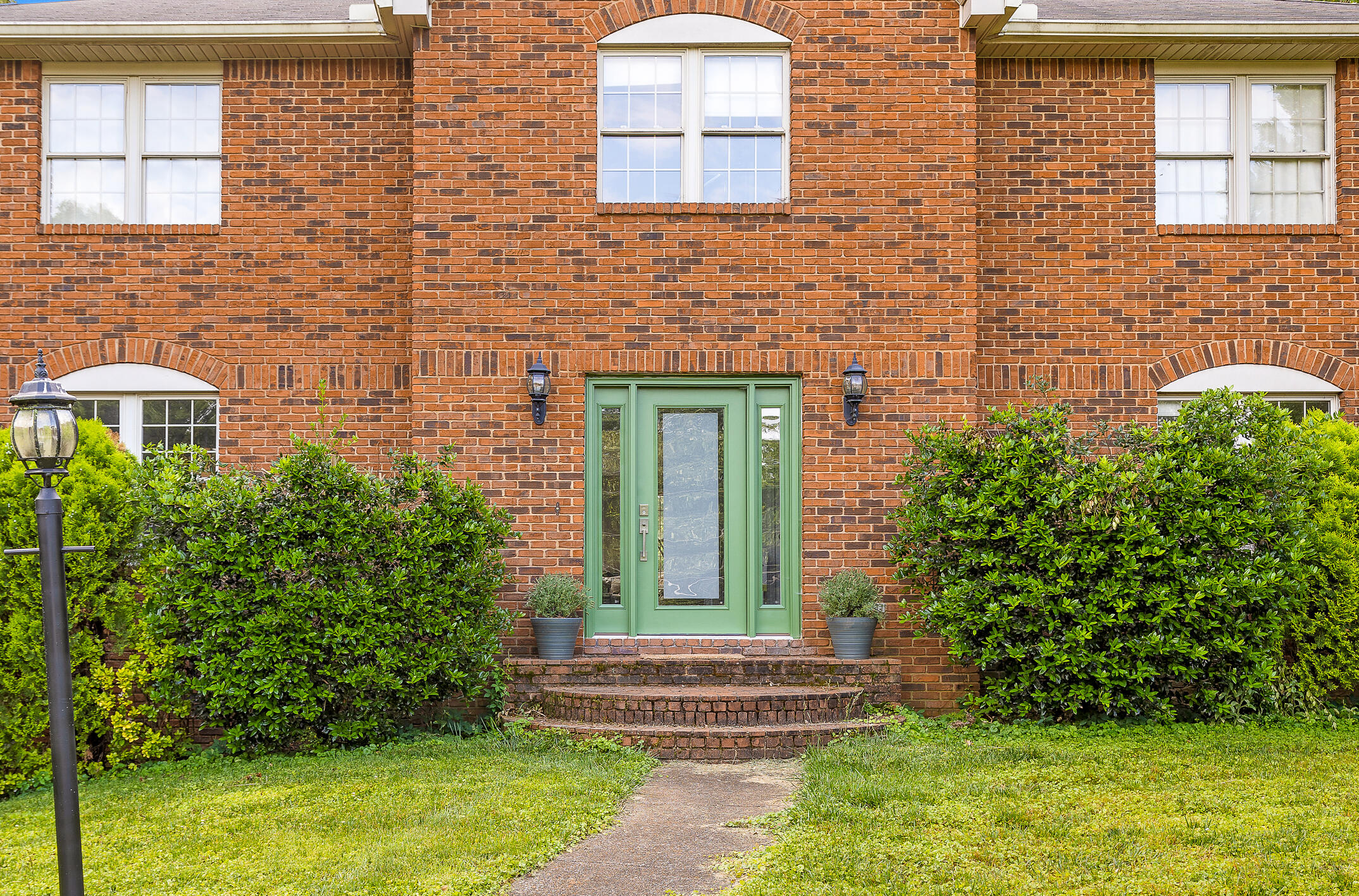 5424 Woody Trail