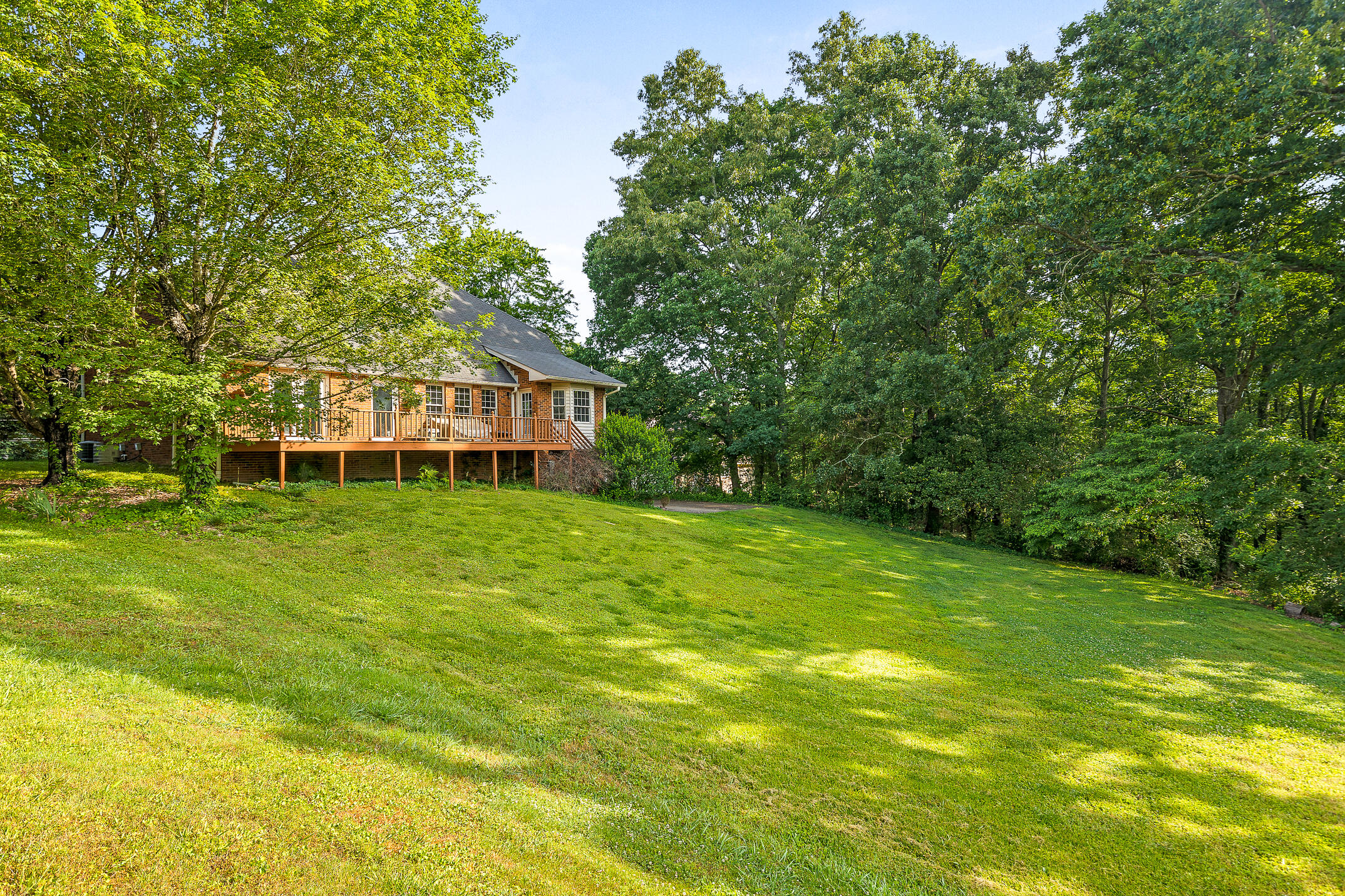 5424 Woody Trail