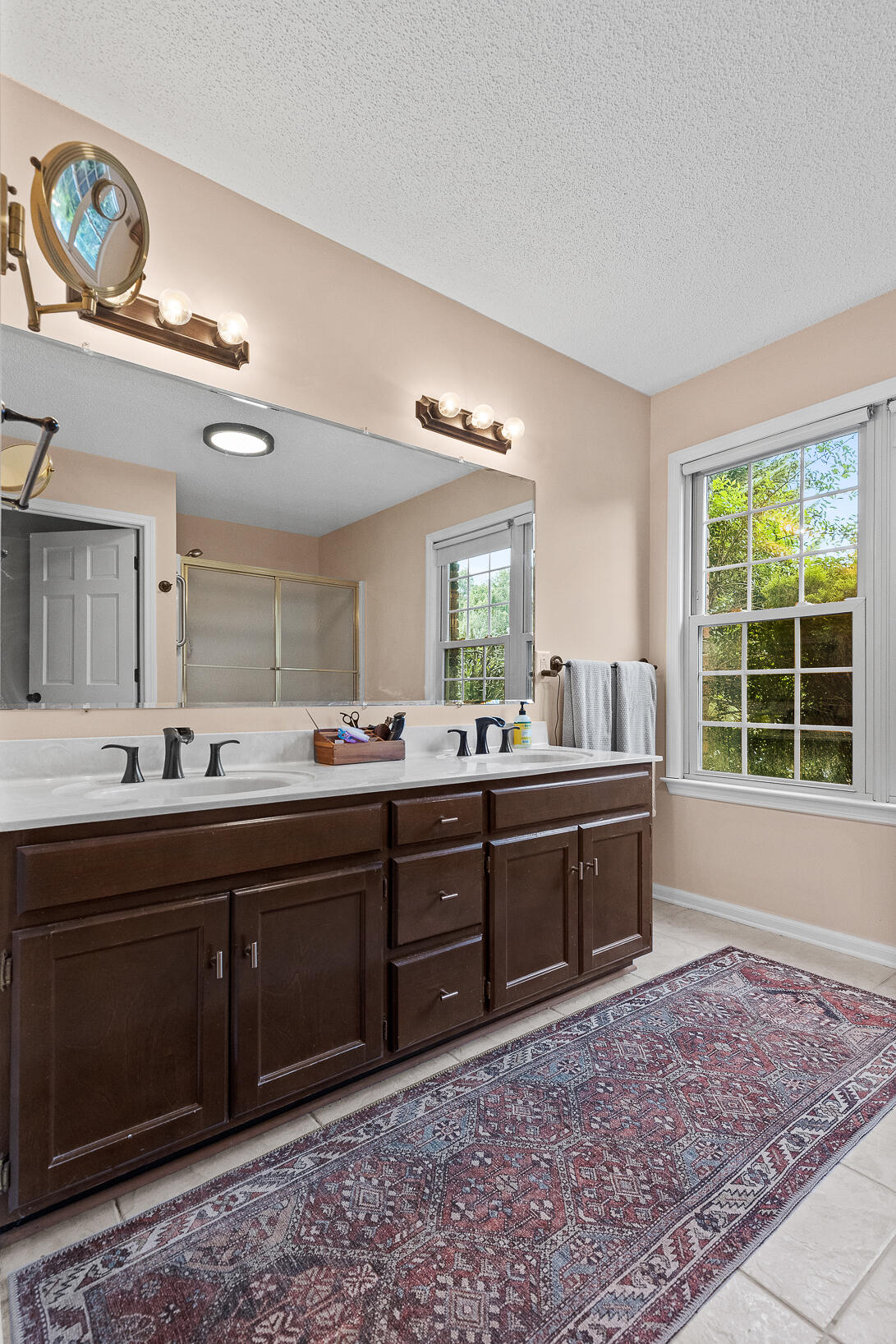 5424 Woody Trail