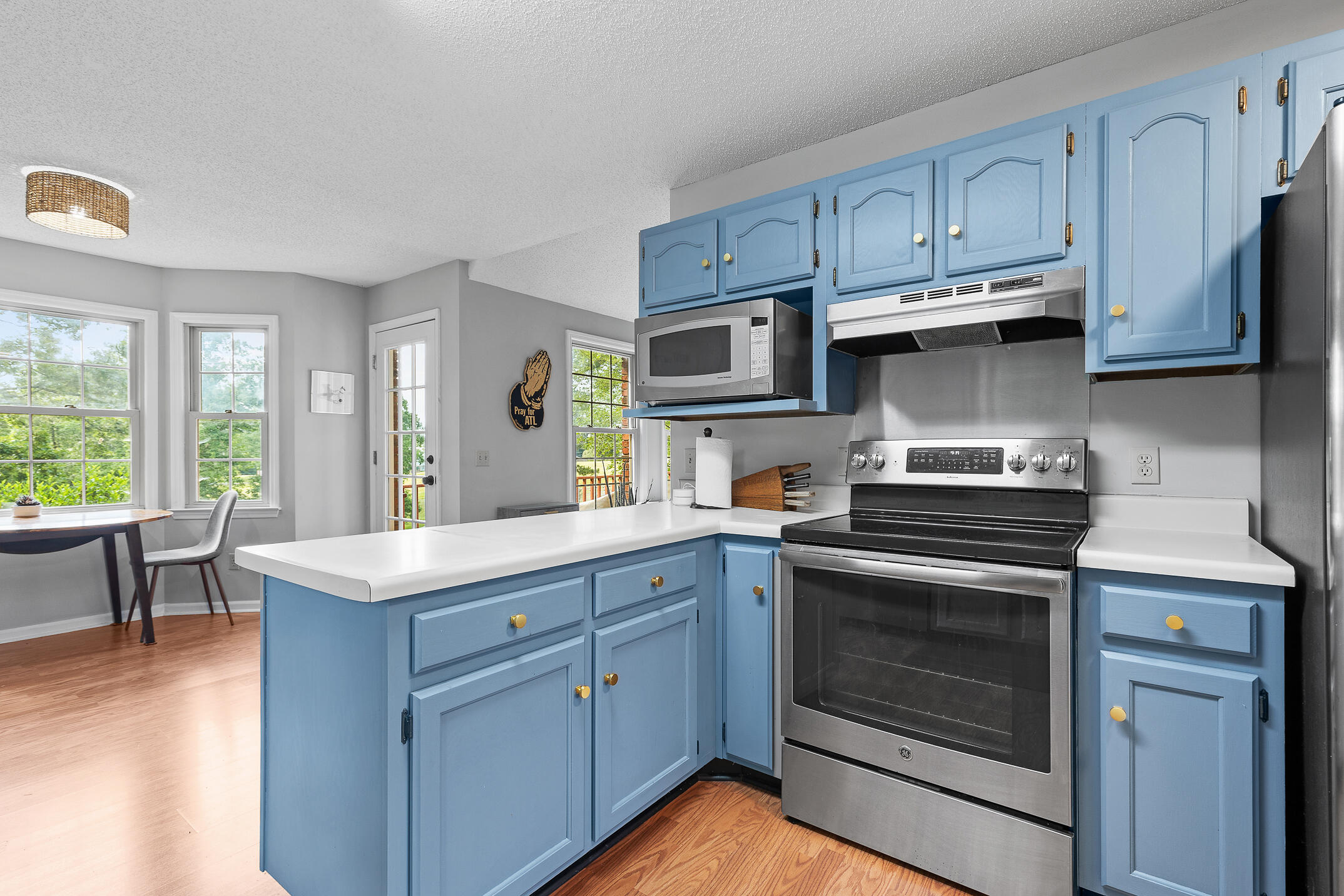 5424 Woody Trail