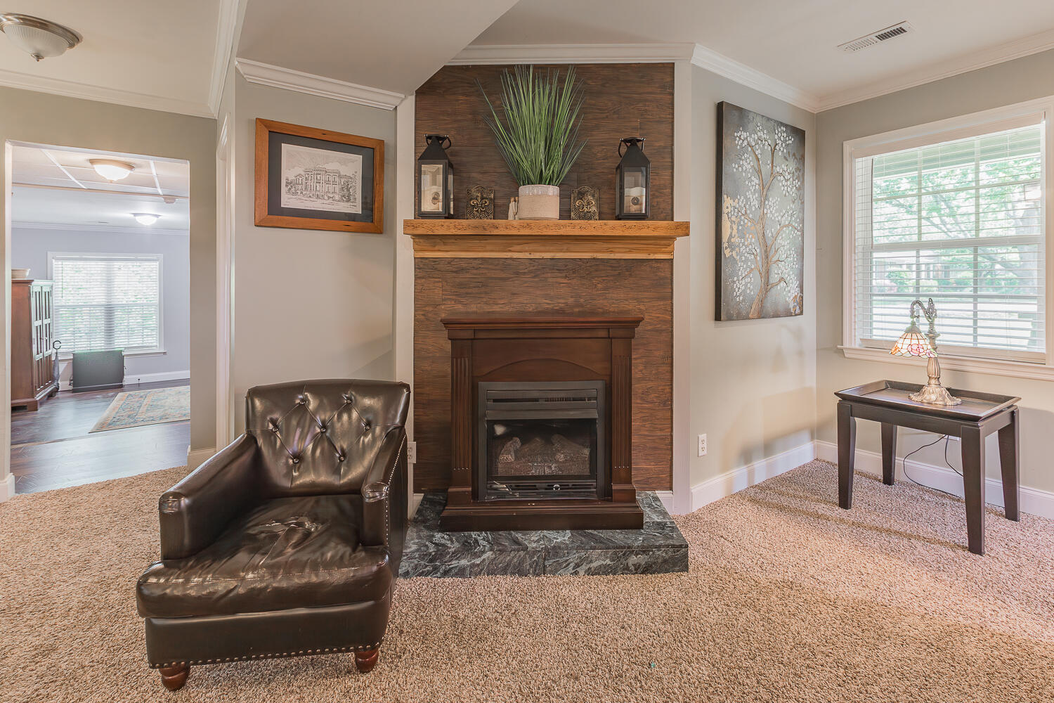 2035 W Lake Drive, 90