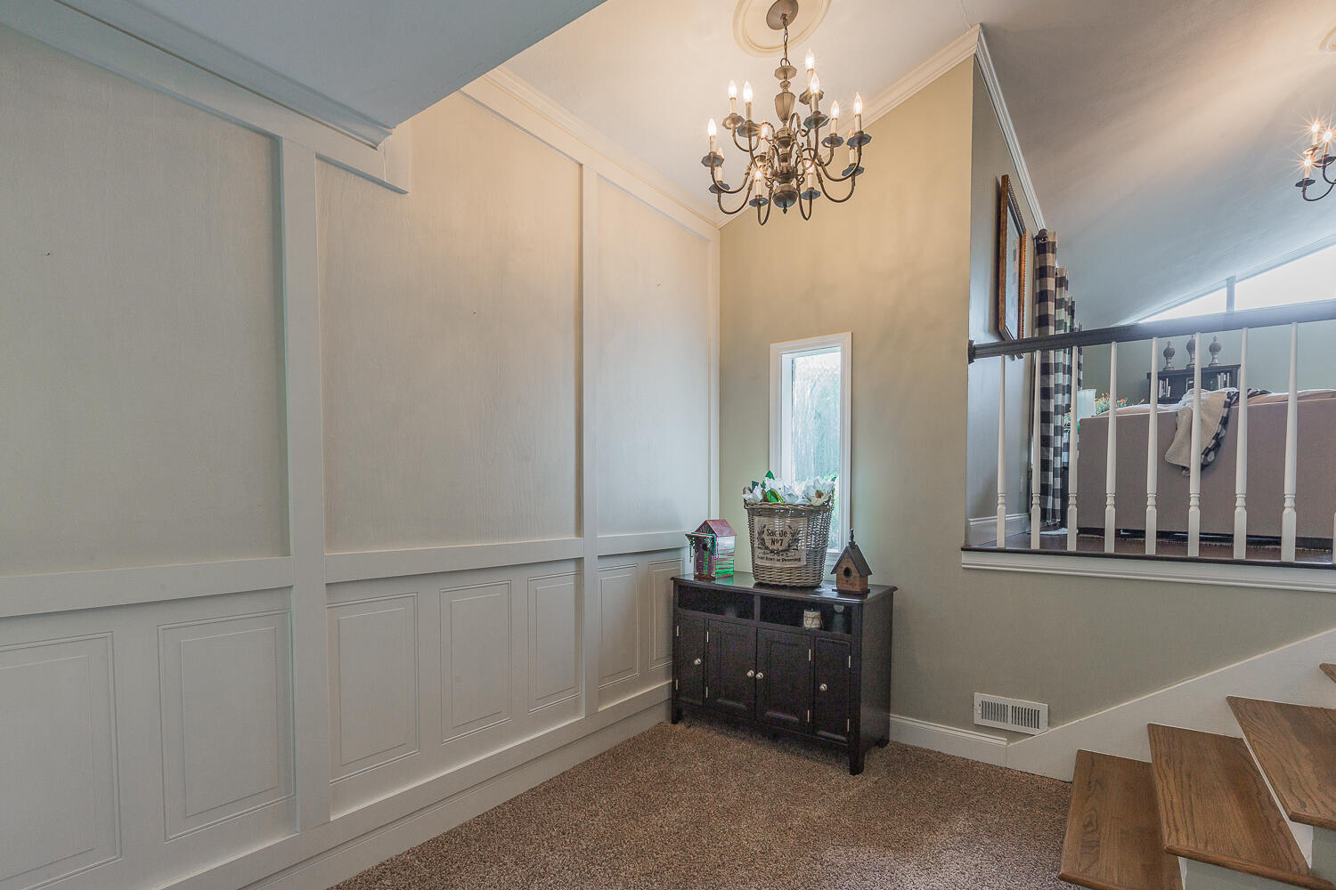 2035 W Lake Drive, 90