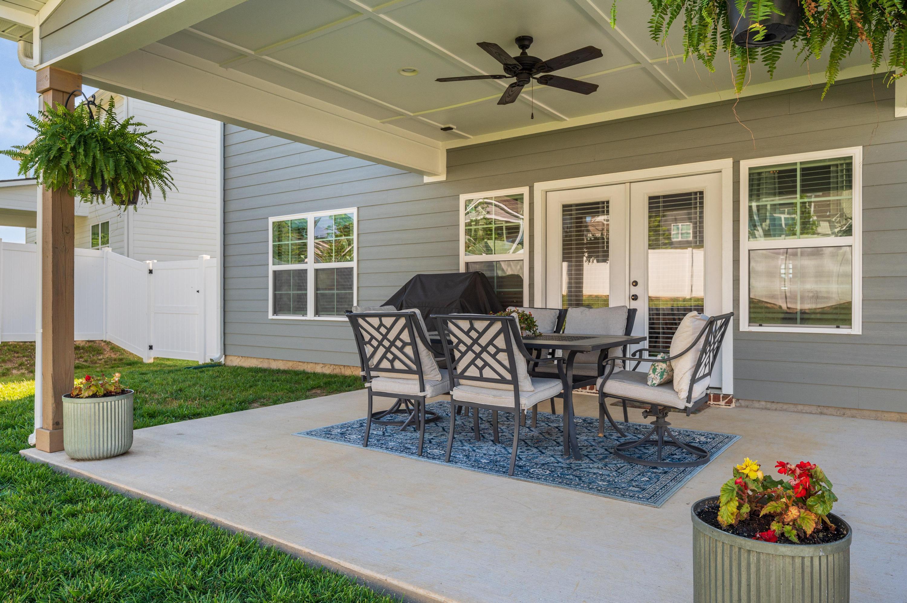 1323 Neyland Circle