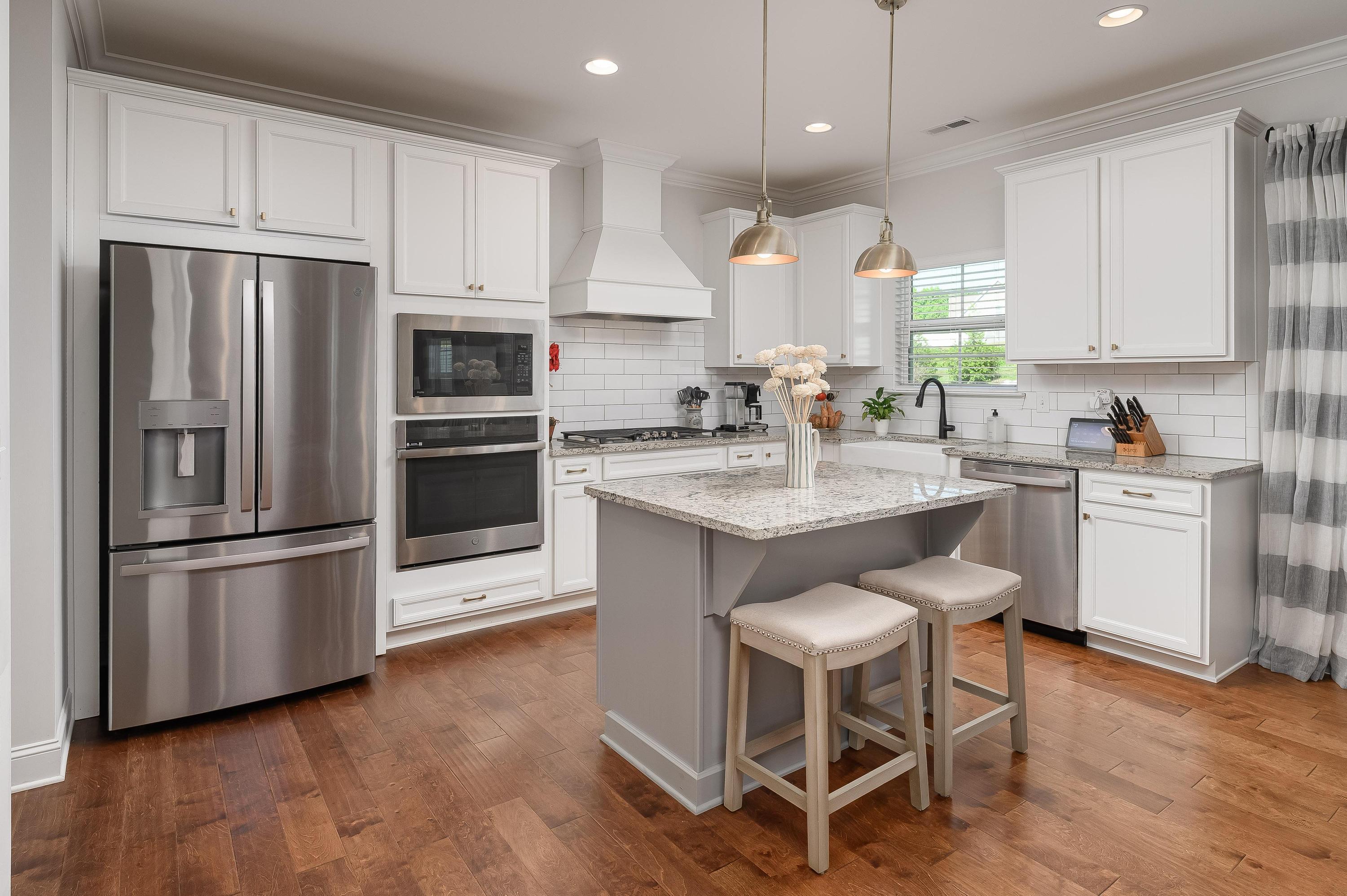 1323 Neyland Circle