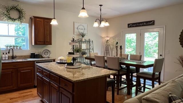 1190 NW Stonegate Circle