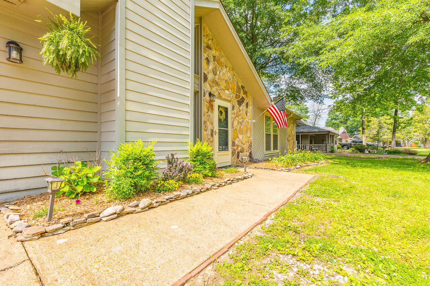 320 Cedar Glen Circle