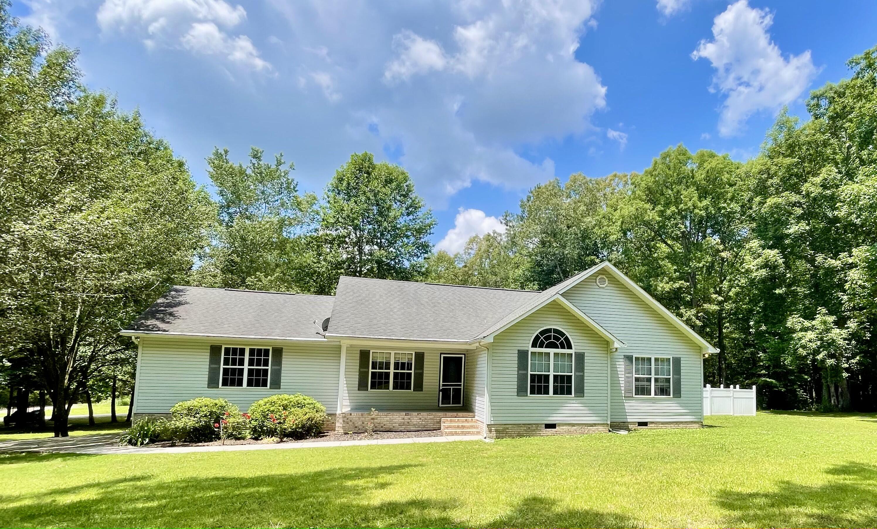 18 Woodland Court