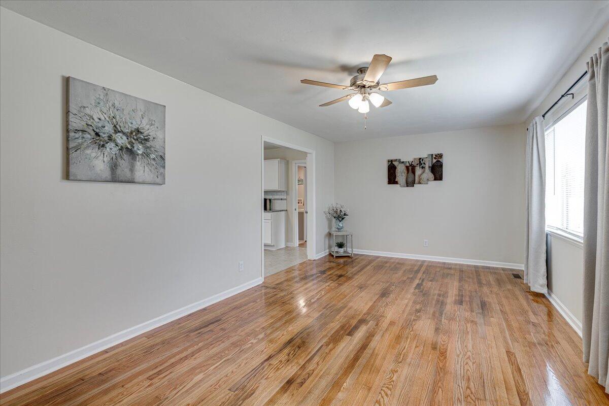 1303 E Sherry Drive