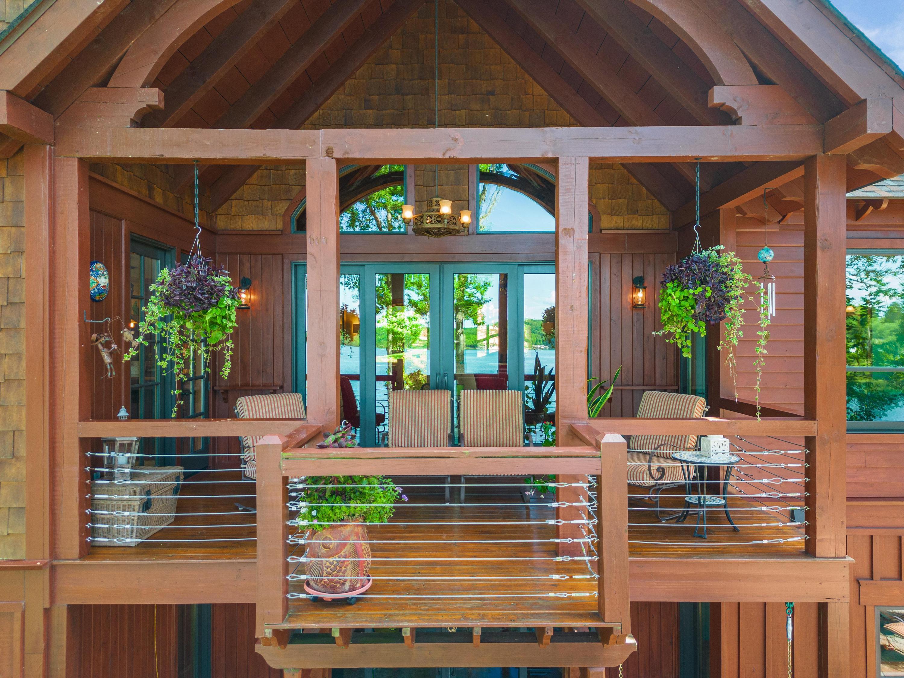 595 Waterfront Way
