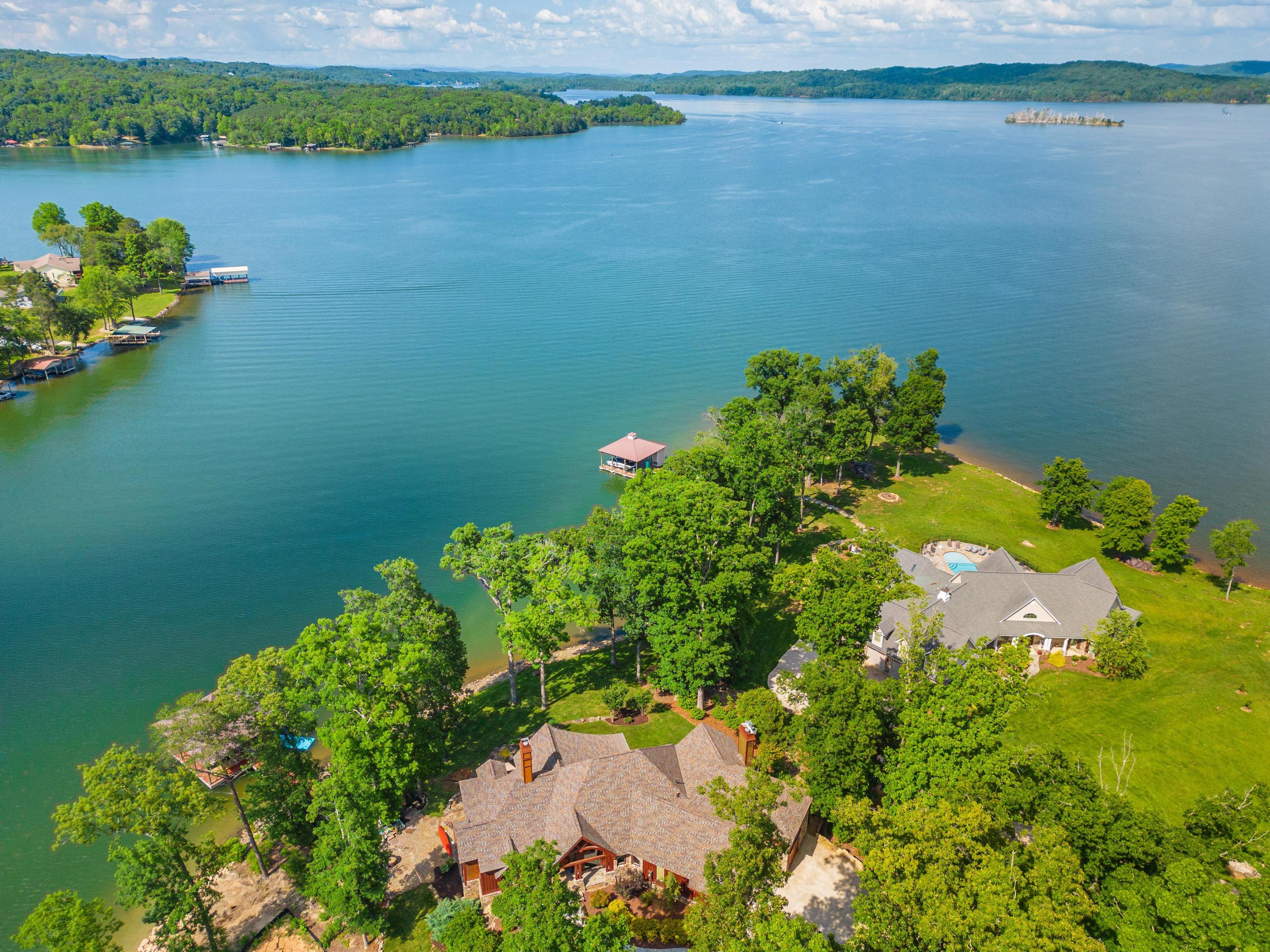 595 Waterfront Way