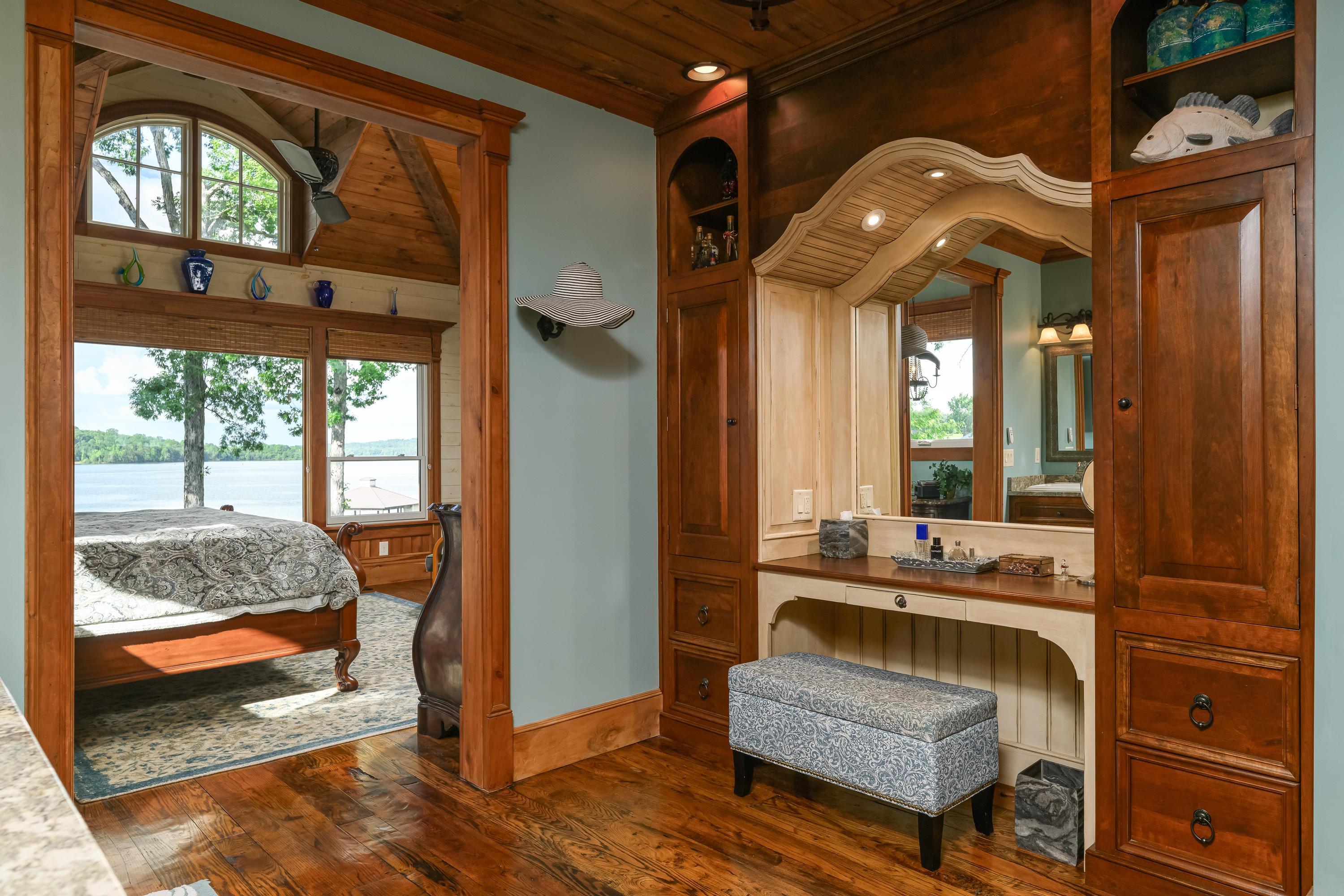 595 Waterfront Way