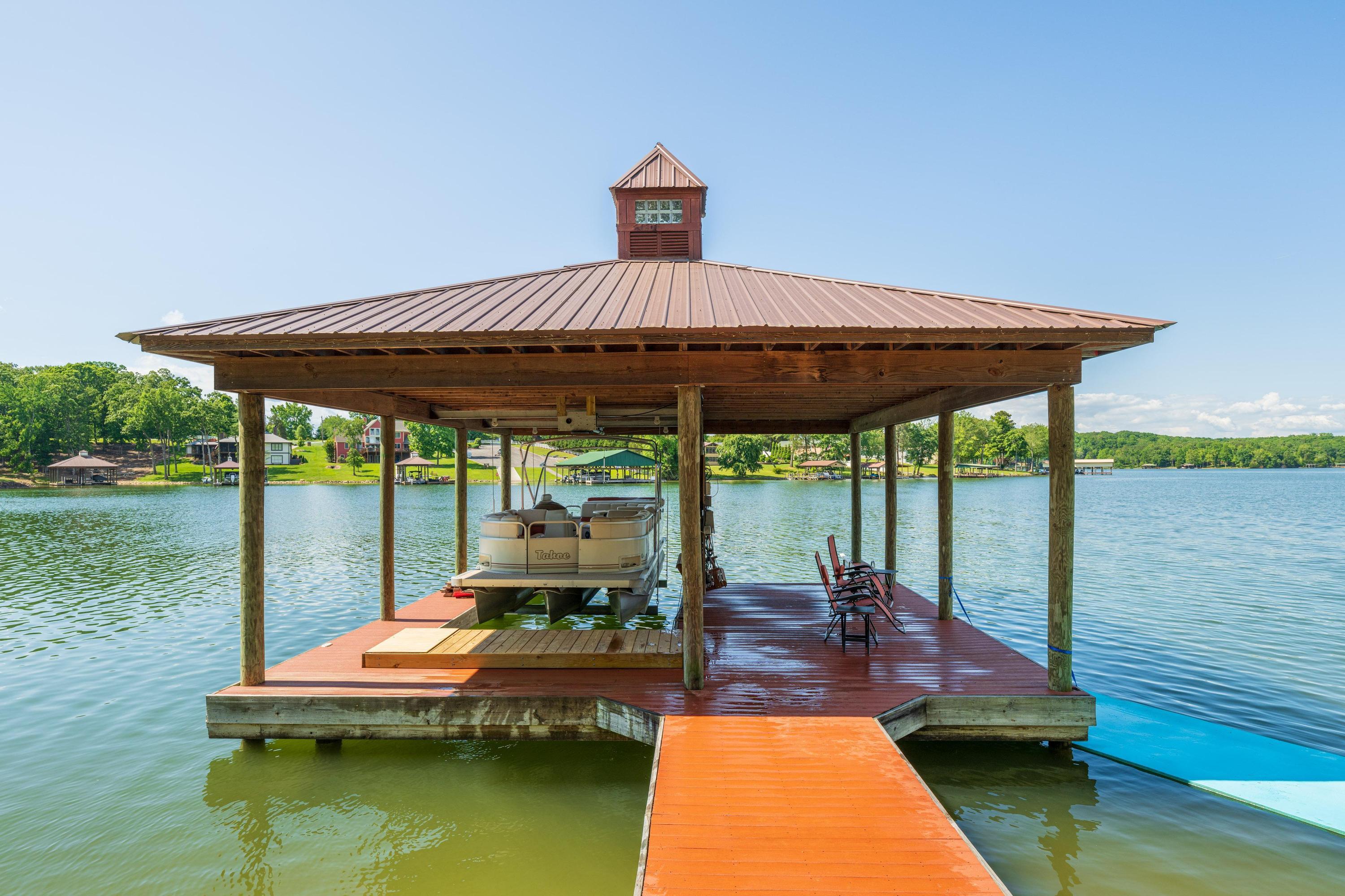 595 Waterfront Way