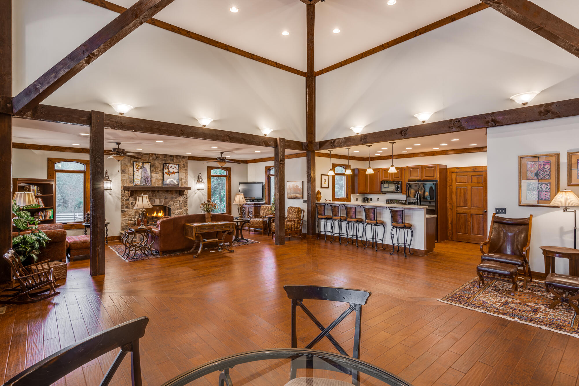 595 Waterfront Way