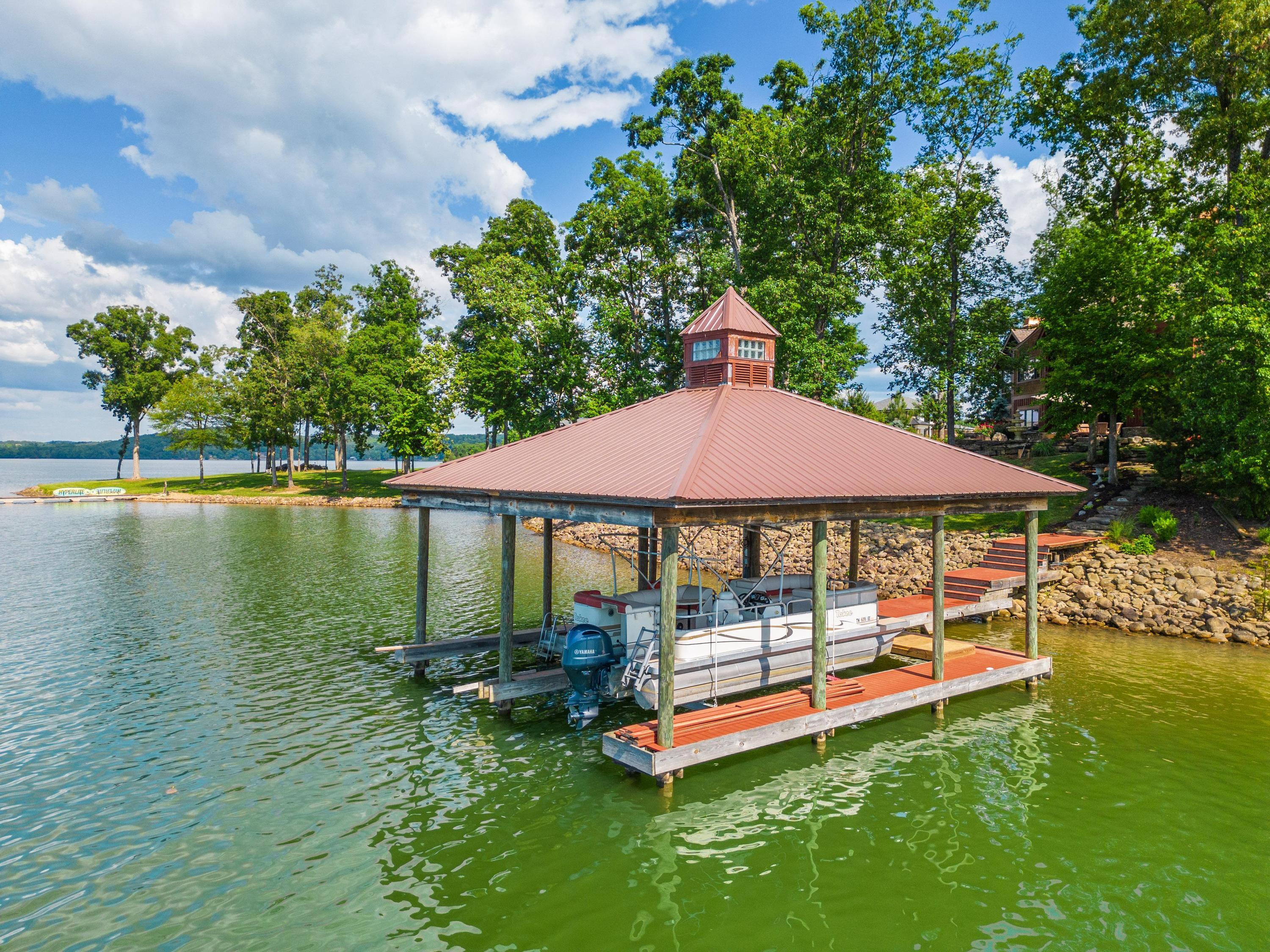 595 Waterfront Way