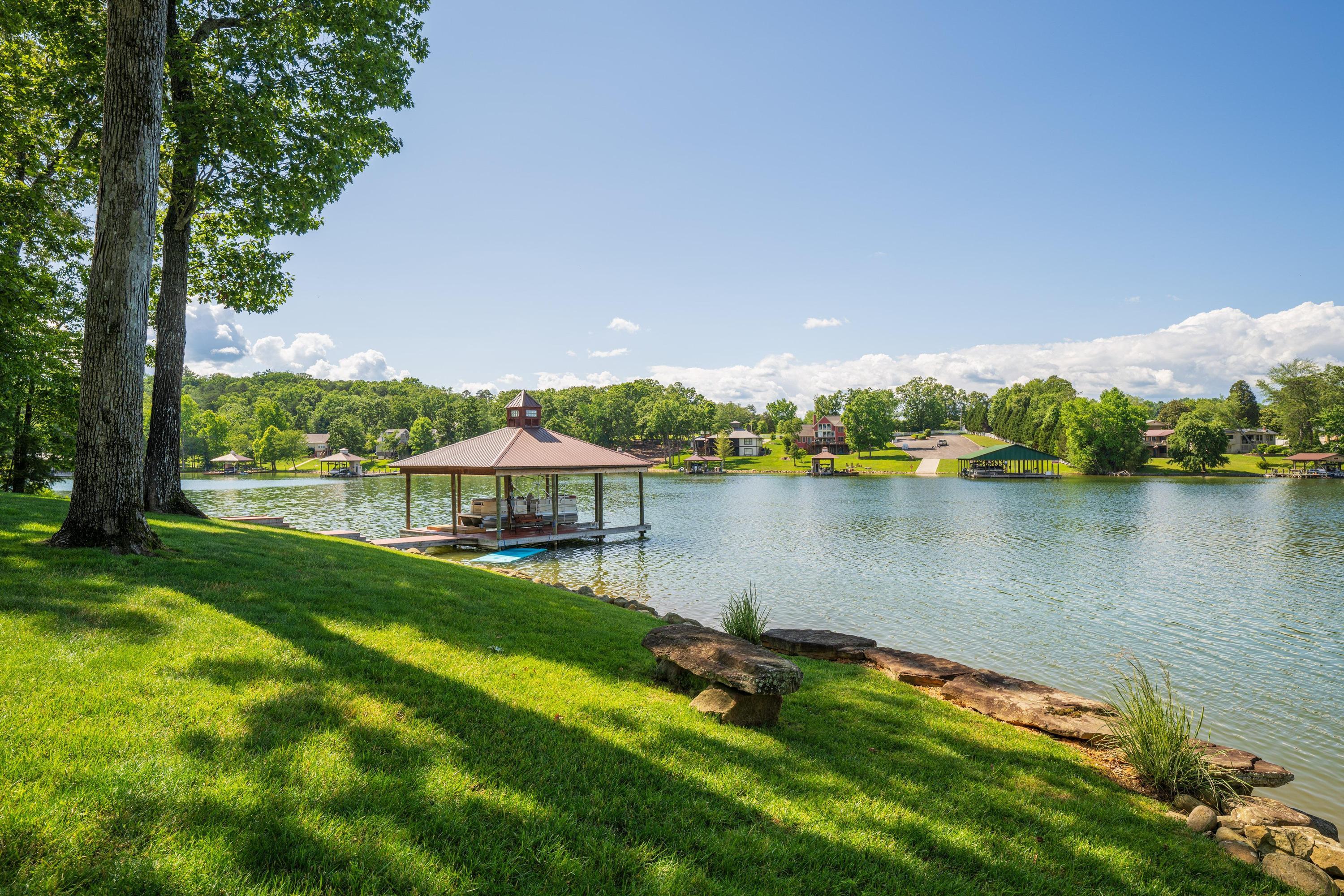 595 Waterfront Way