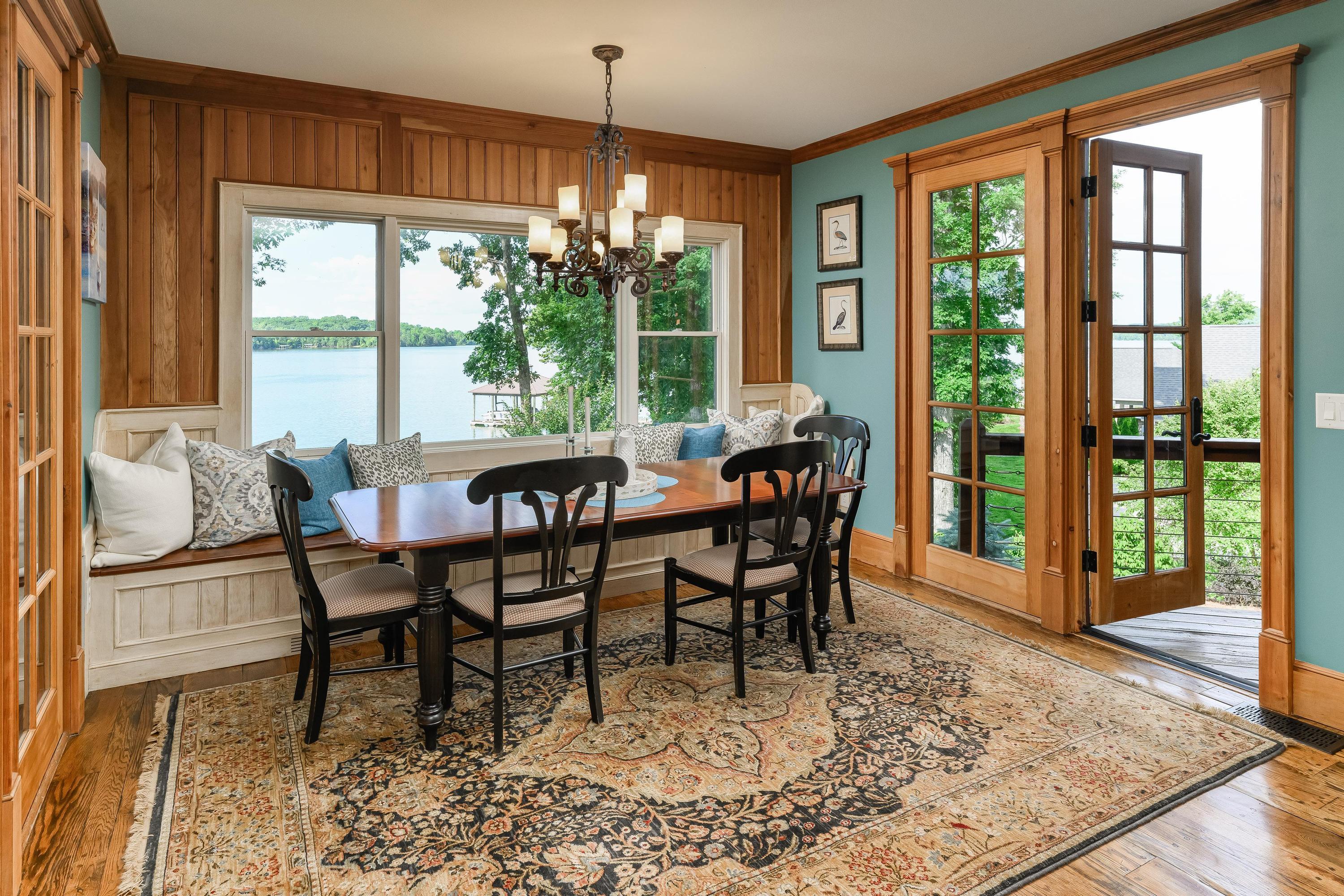 595 Waterfront Way