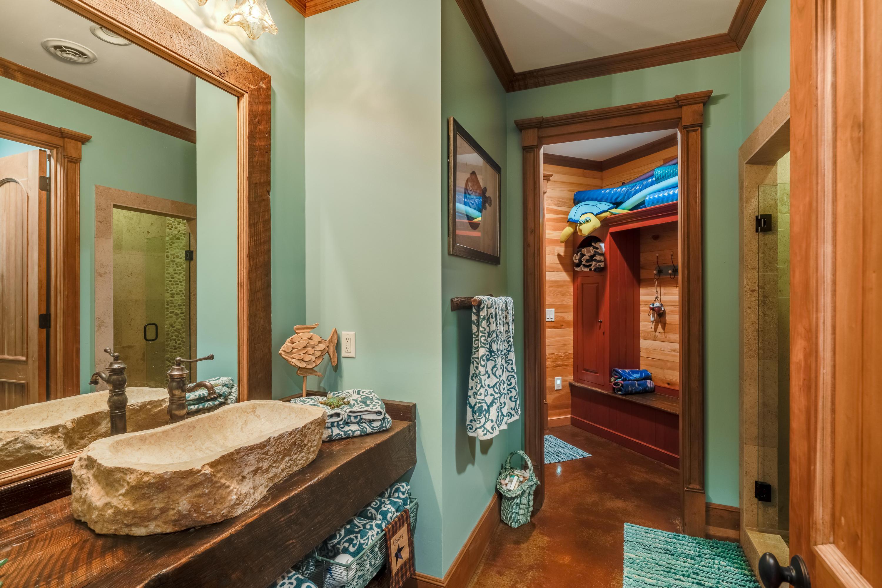 595 Waterfront Way