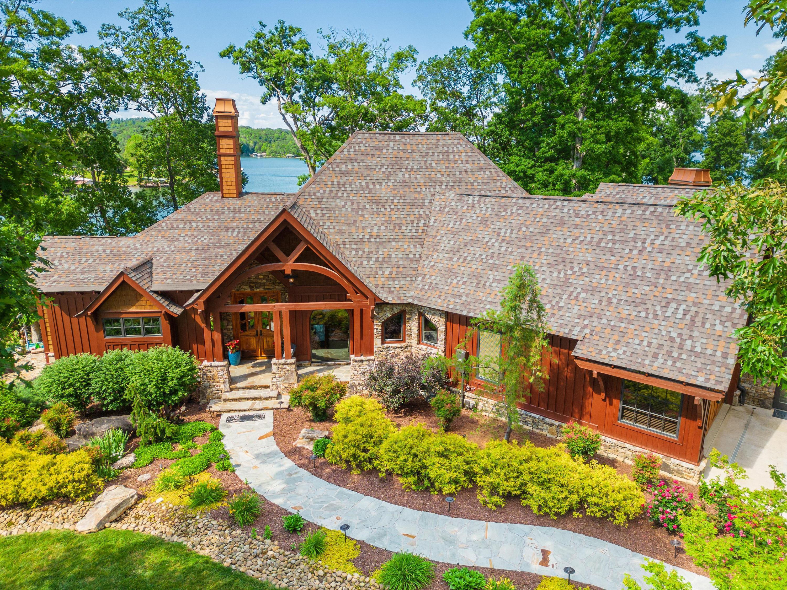 595 Waterfront Way