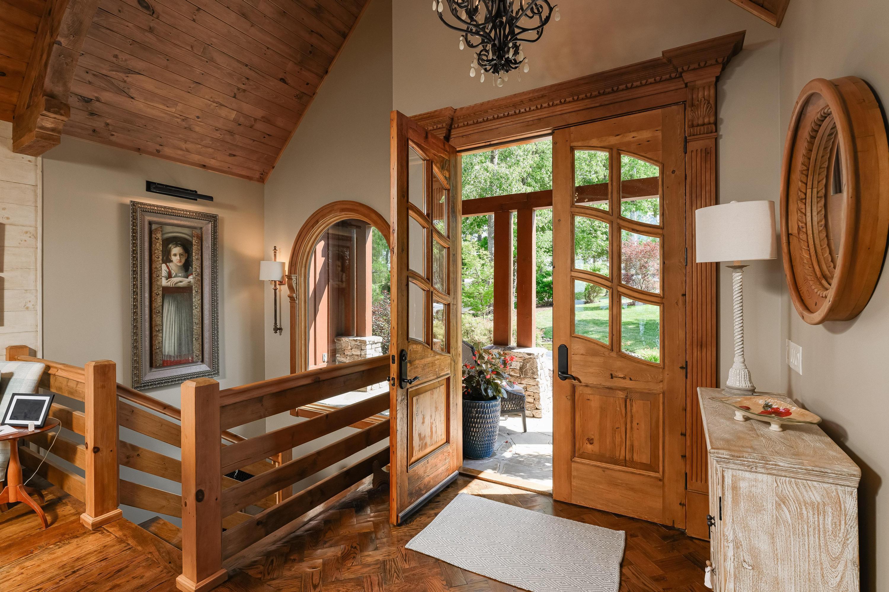 595 Waterfront Way