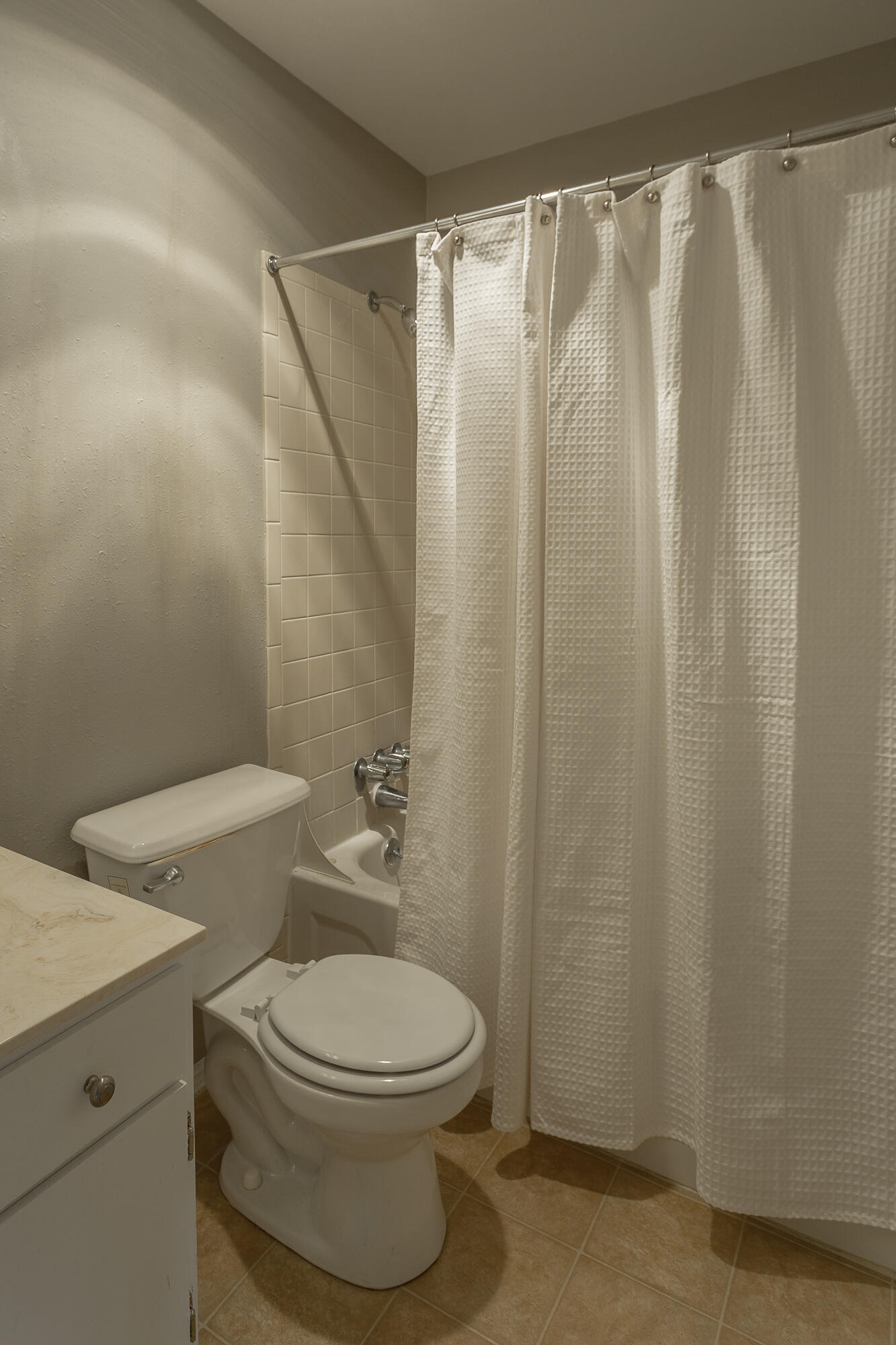 900 Mountain Creek Road, U436