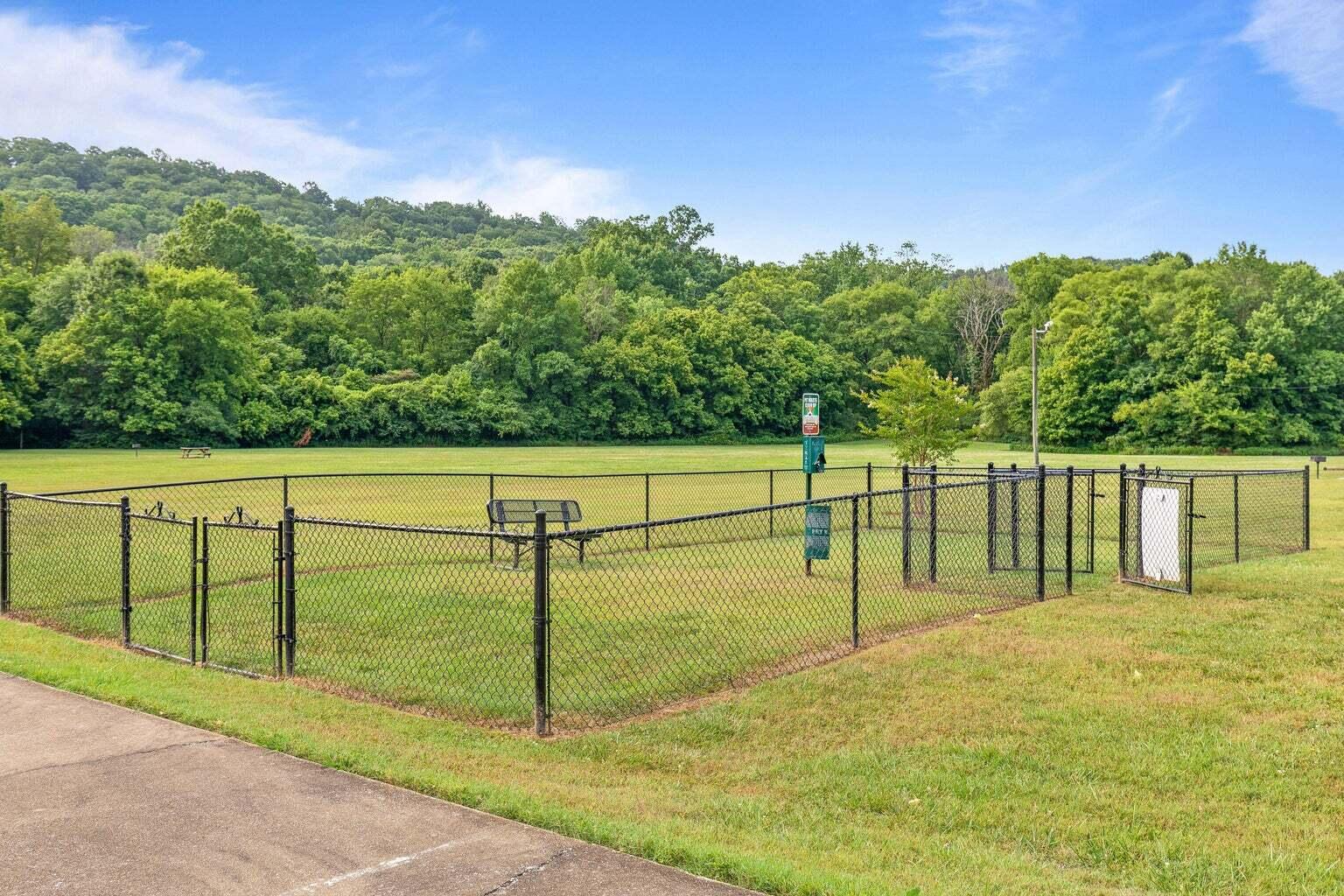 900 Mountain Creek Road, U436