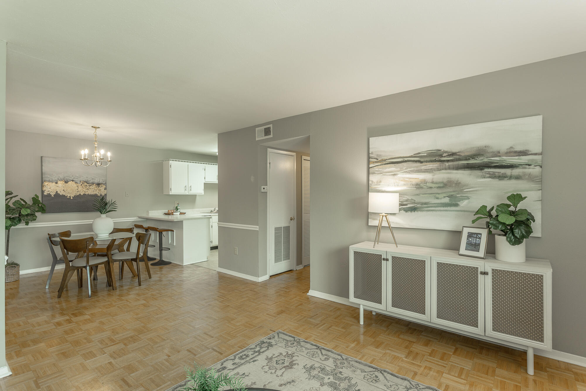 900 Mountain Creek Road, U436