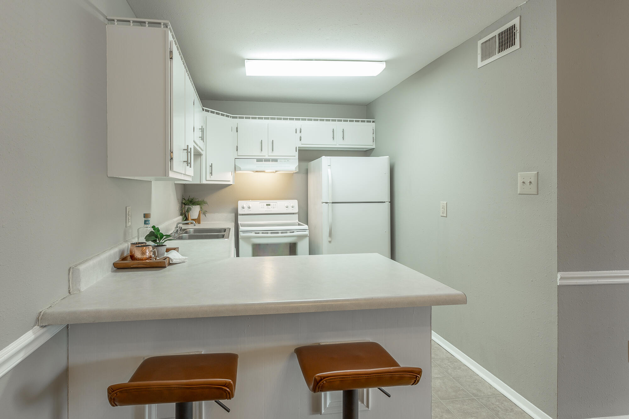 900 Mountain Creek Road, U436