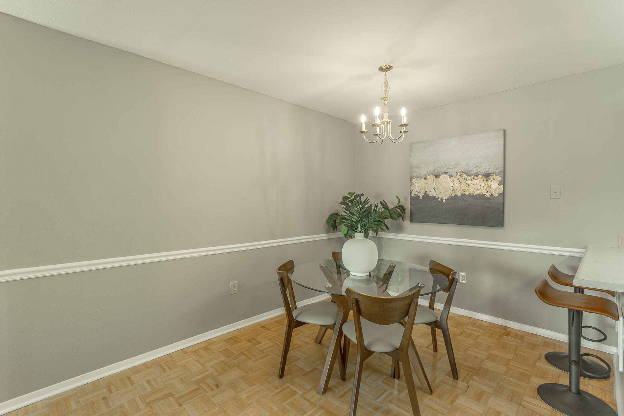 900 Mountain Creek Road, U436