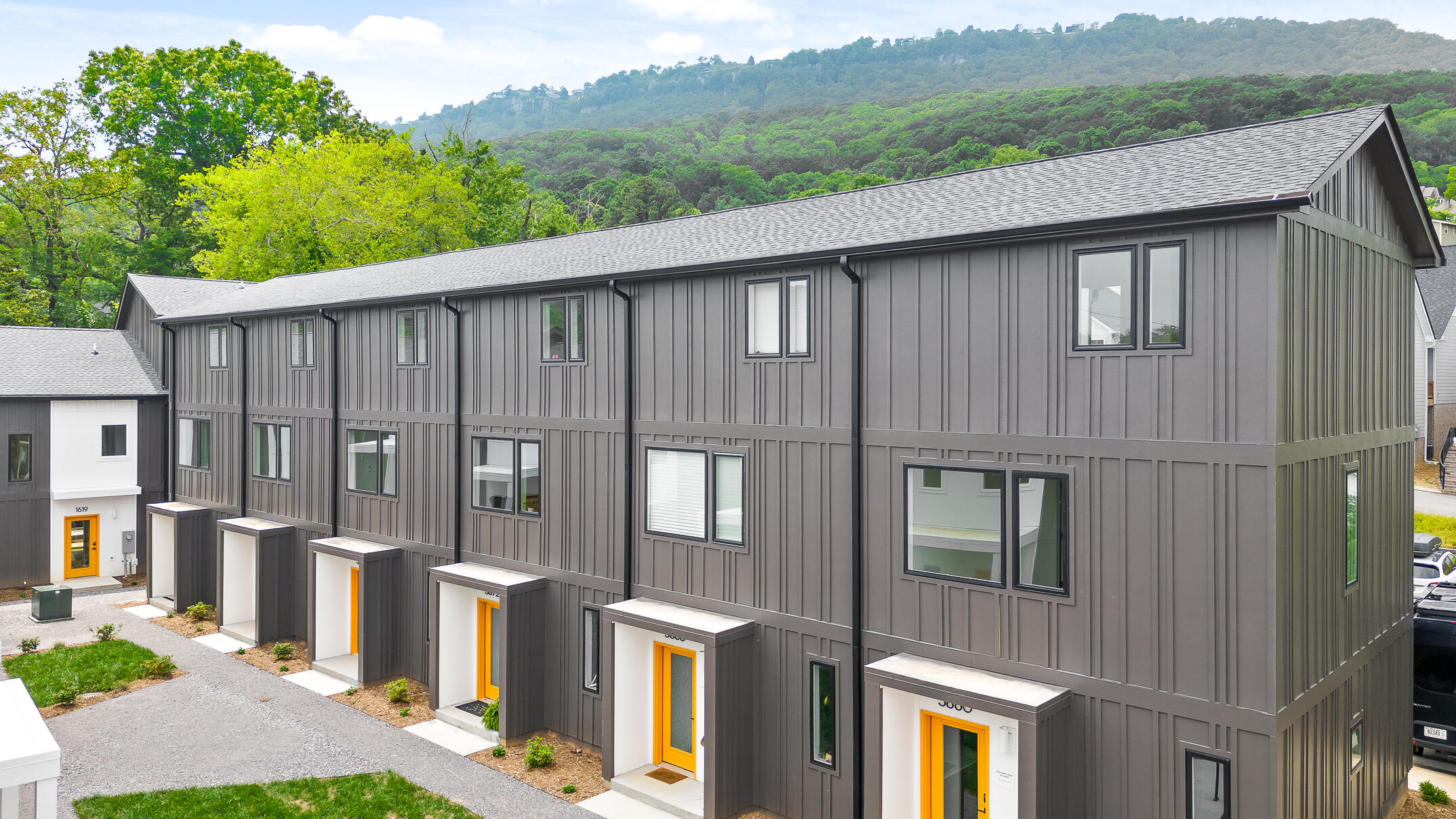 127 Old Mountain Road