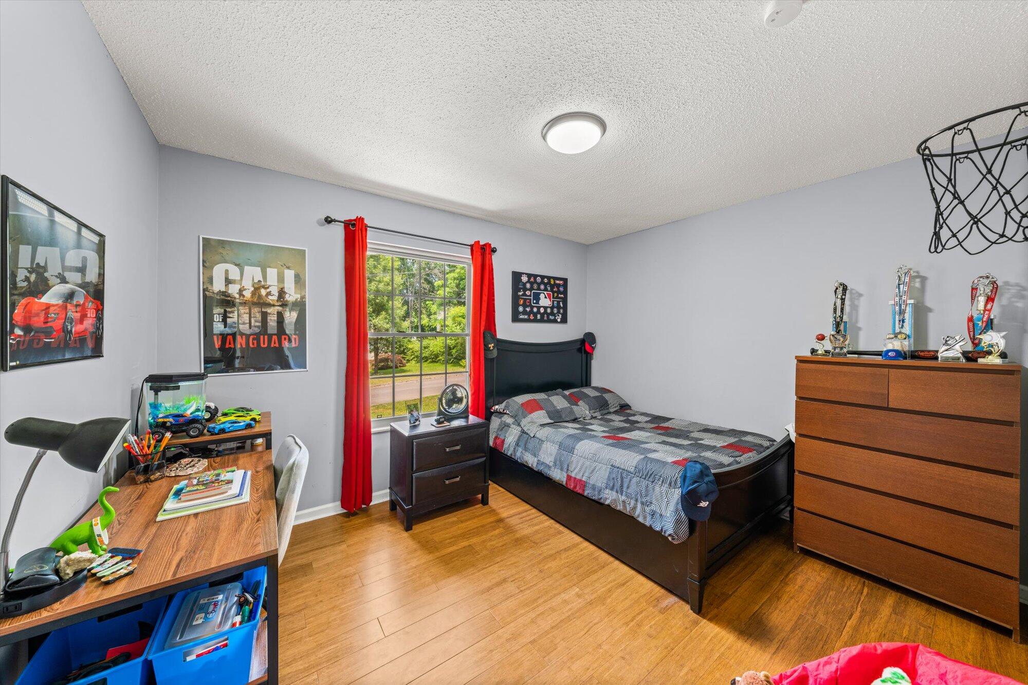 5928 Cardan Drive