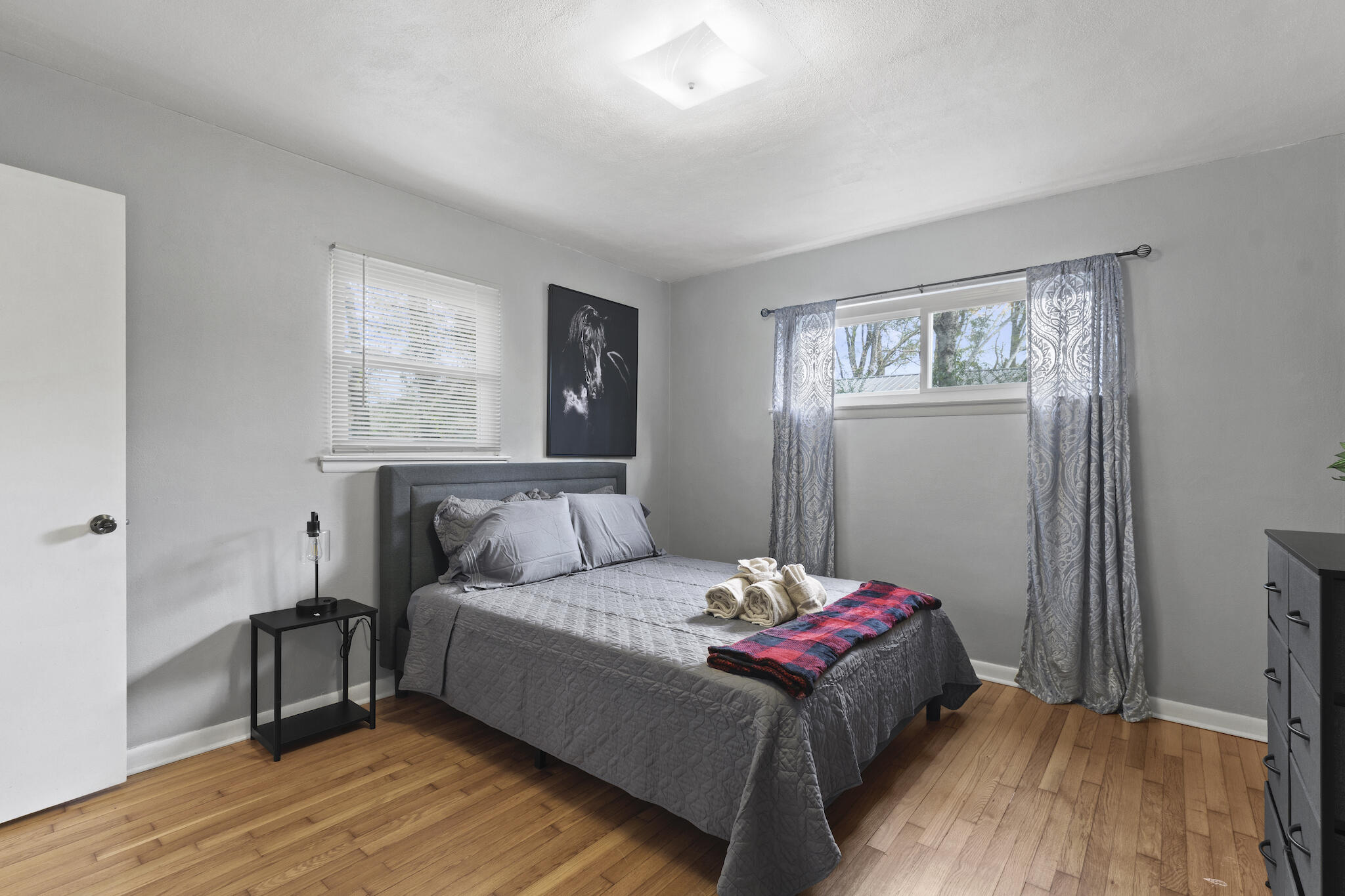 4709 Tomahawk Trail