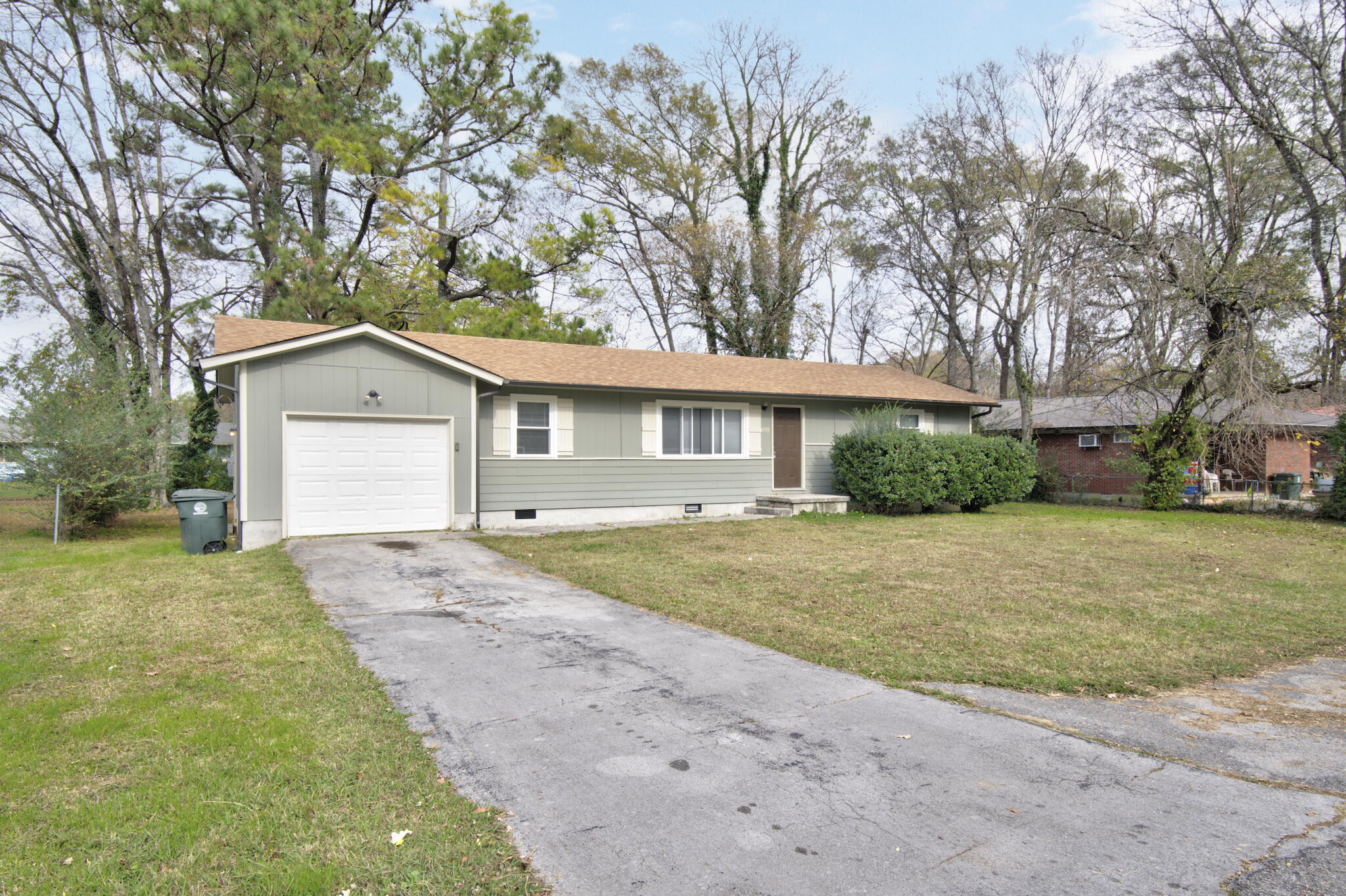 4709 Tomahawk Trail