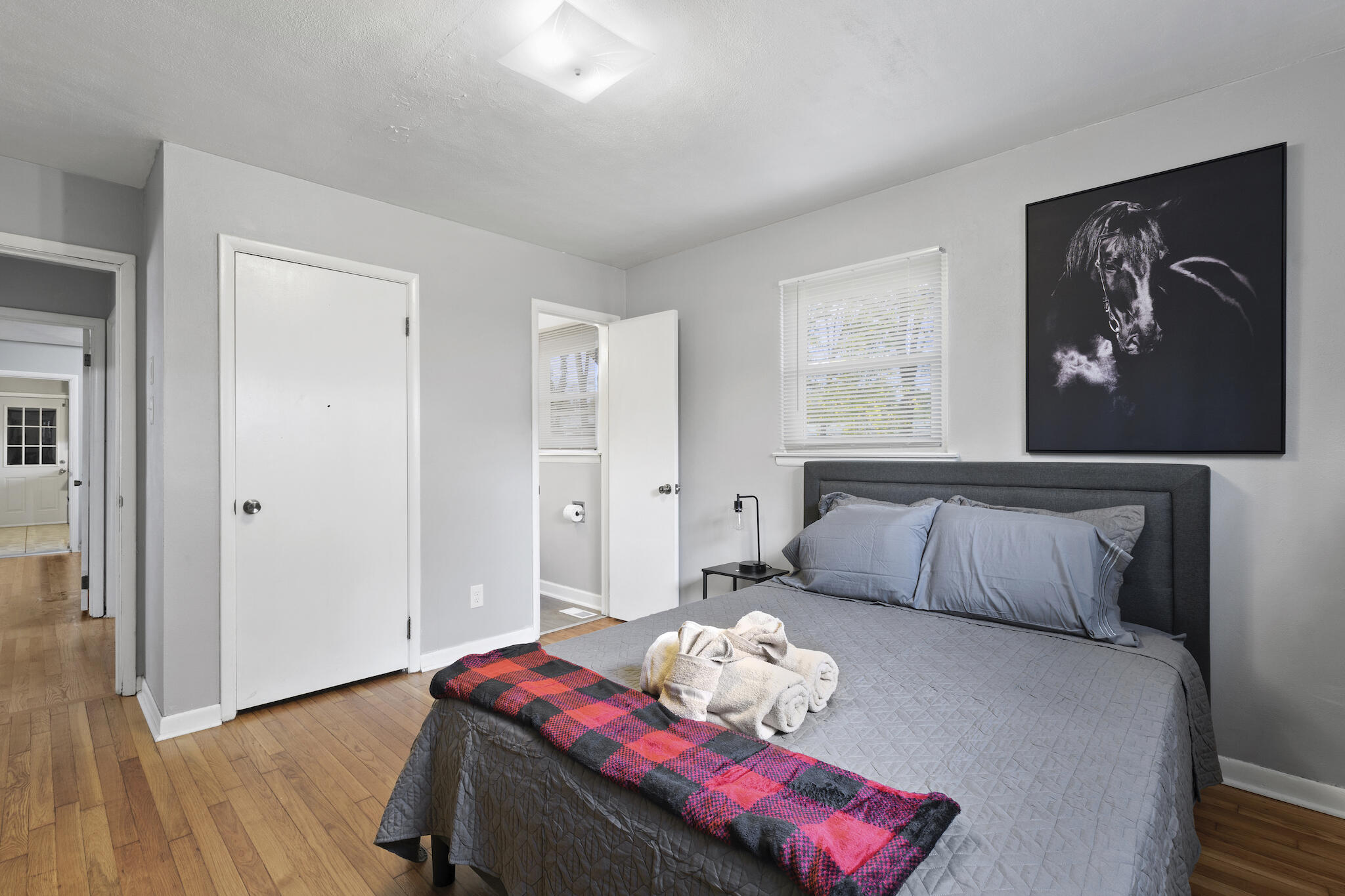 4709 Tomahawk Trail