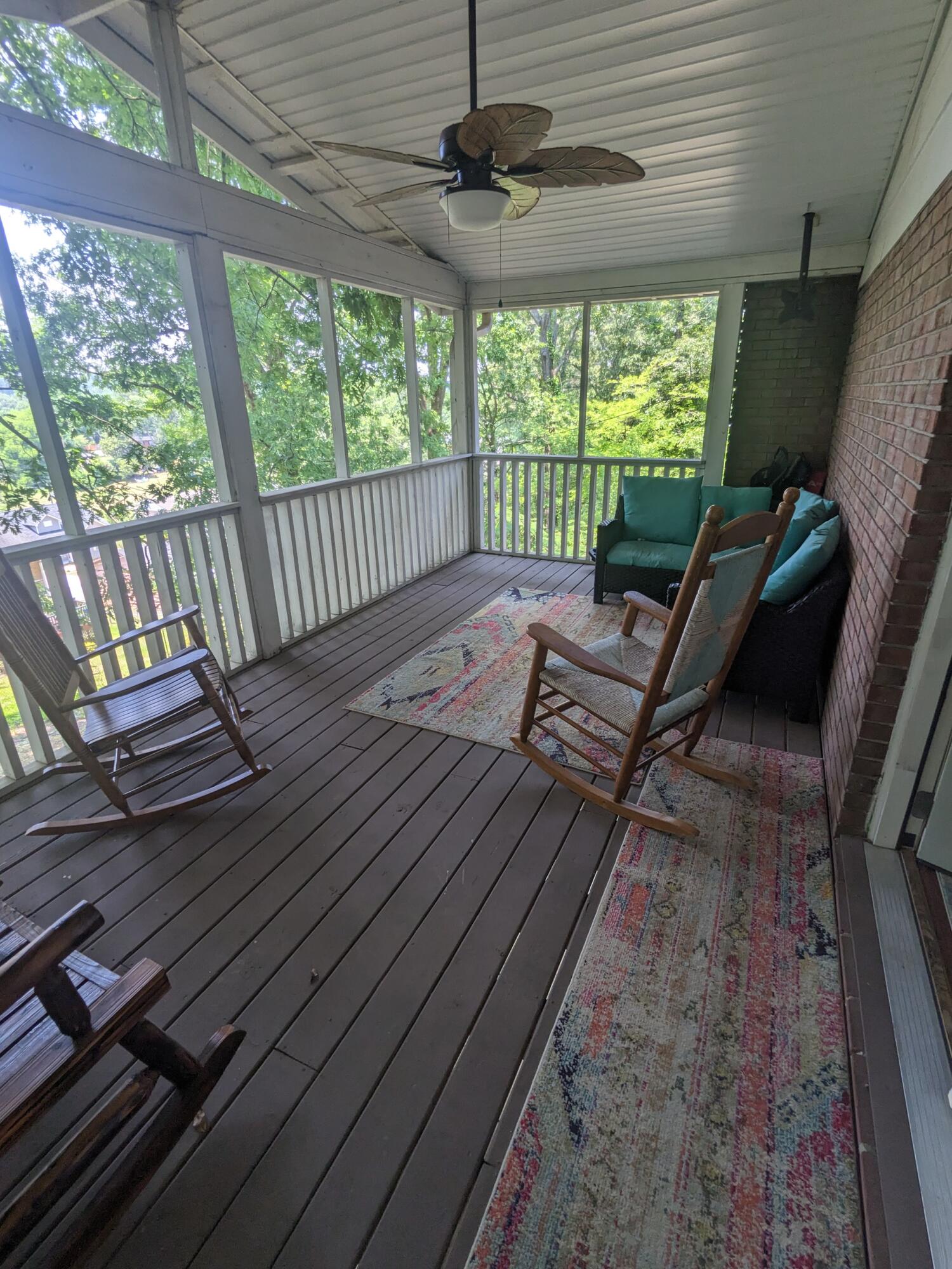 1211 N Concord Road