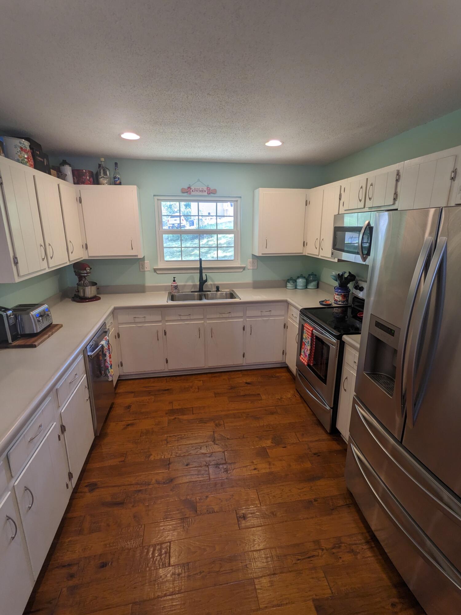 1211 N Concord Road