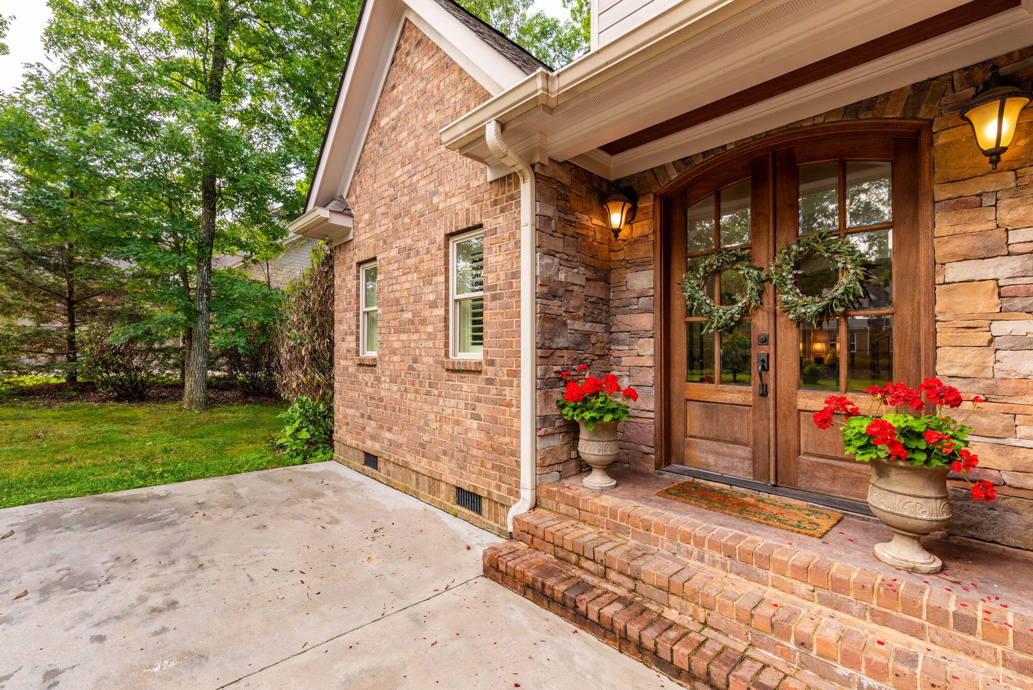 4917 Toll House Trail