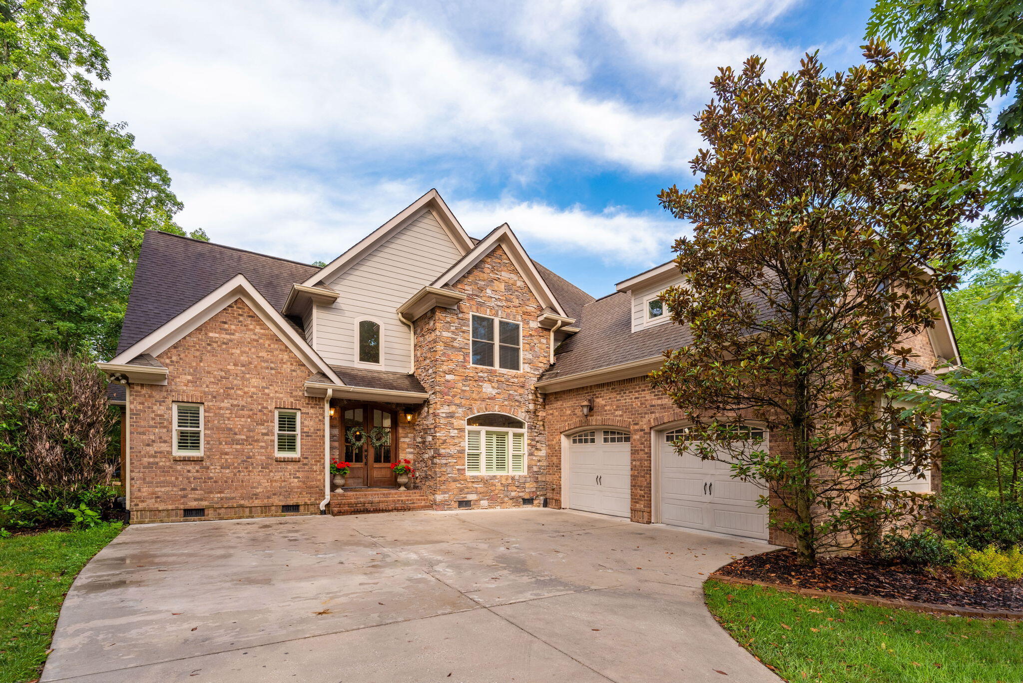 4917 Toll House Trail