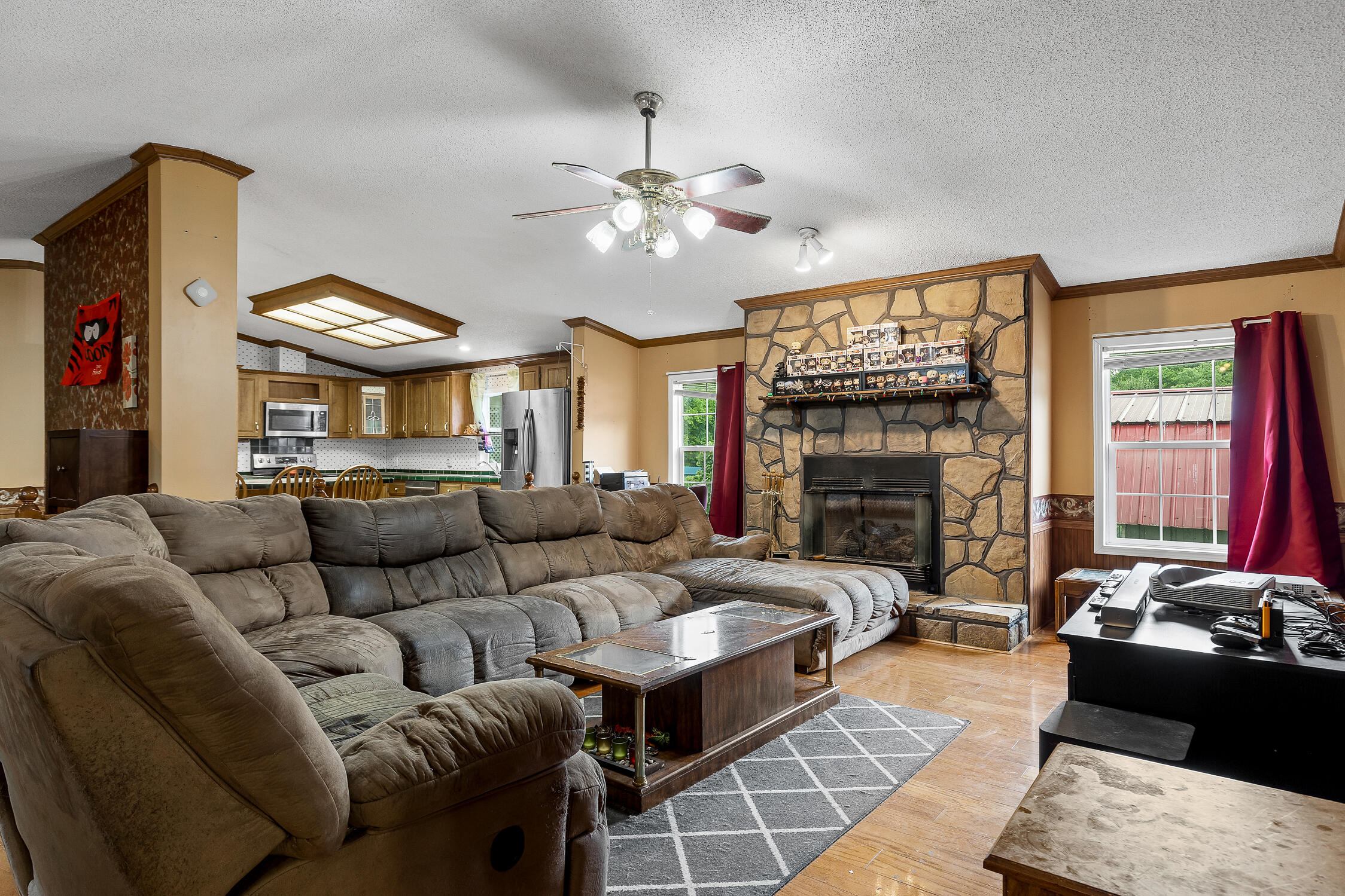 3209 Plaza Circle