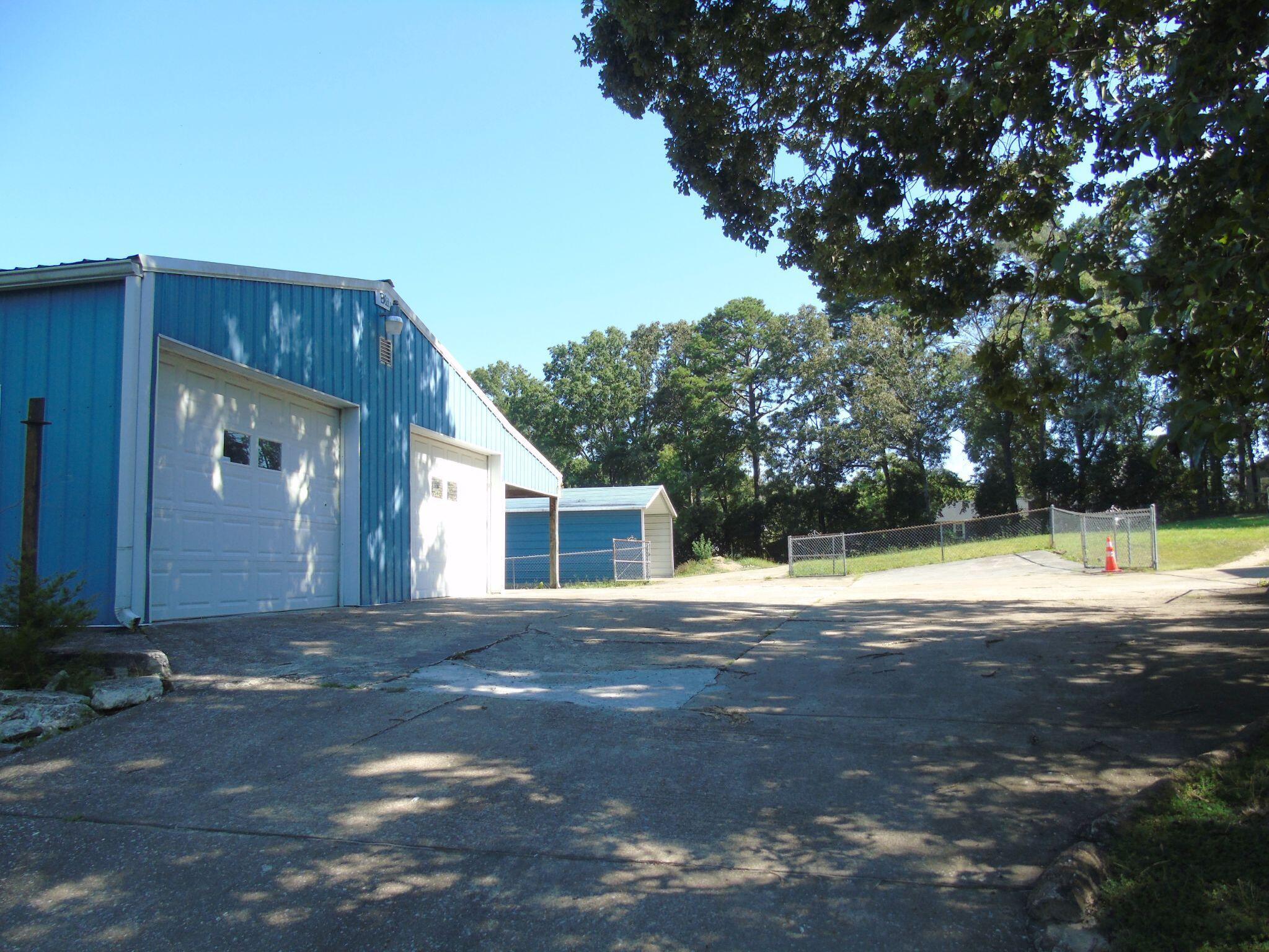 9129 Hixson Pike
